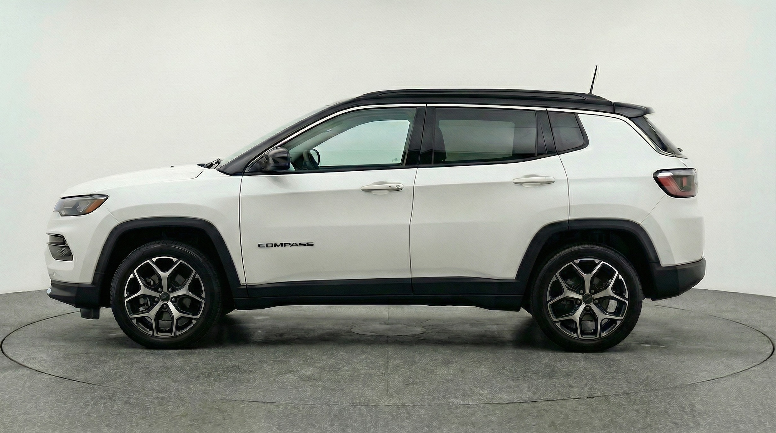 Thumbnail: 2025 Jeep Compass - 4