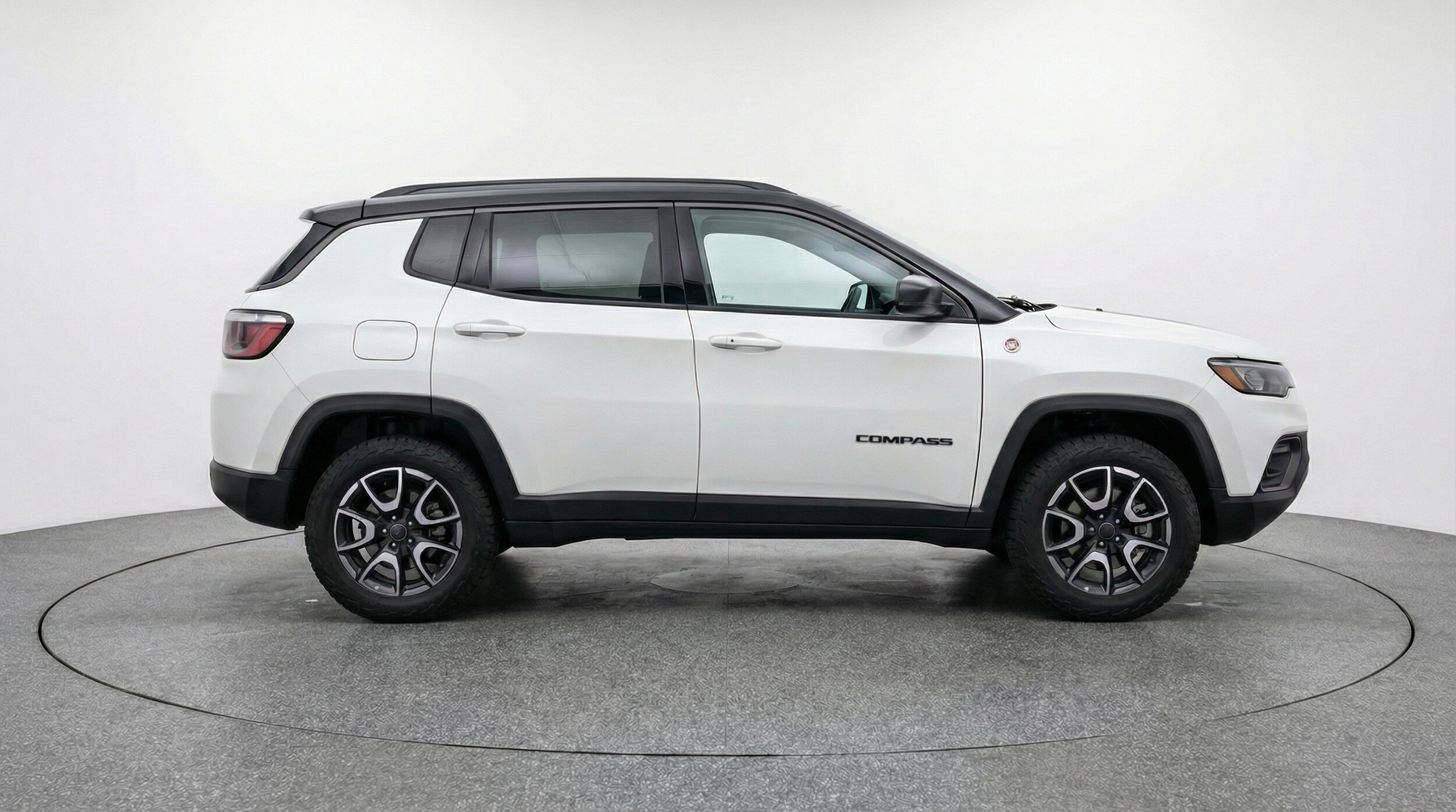 Thumbnail: 2025 Jeep Compass - 8