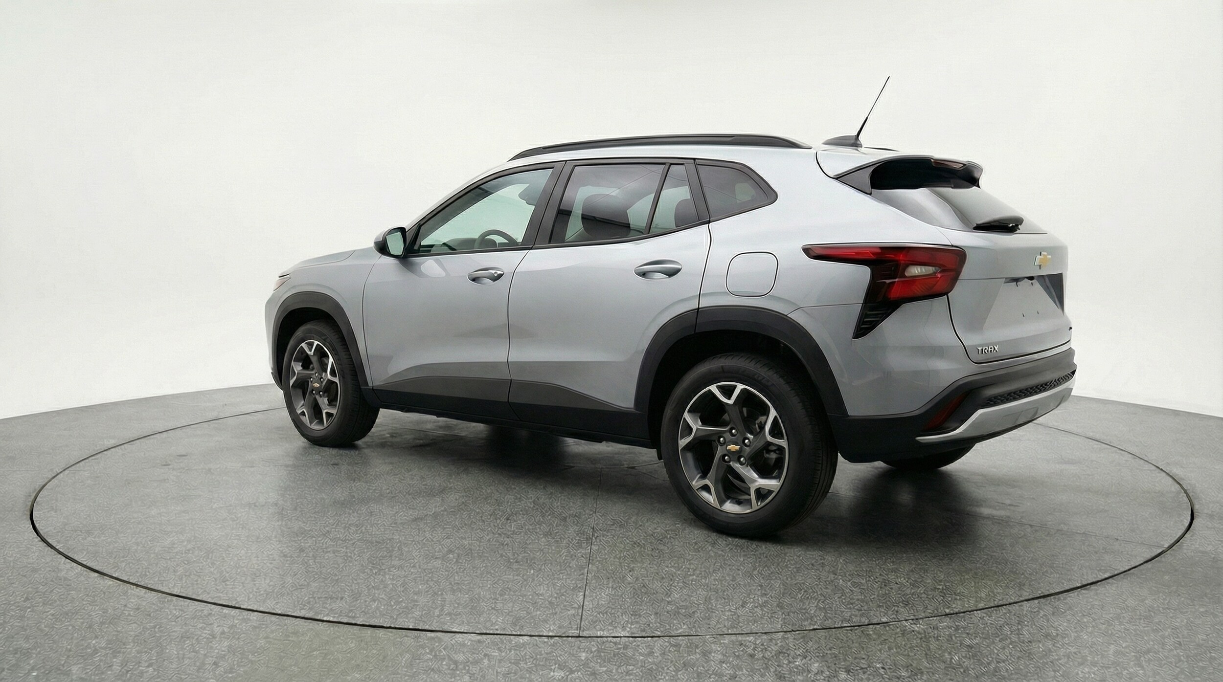 Thumbnail: 2025 Chevrolet Trax - 5