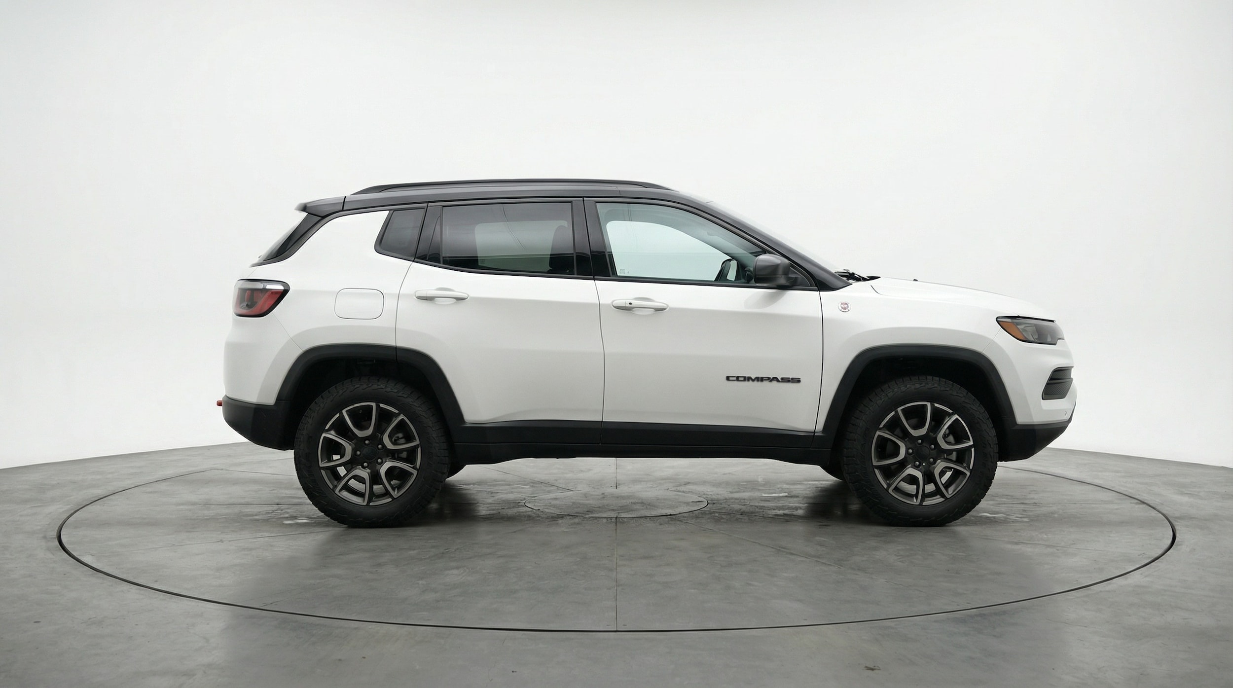 Thumbnail: 2025 Jeep Compass - 8