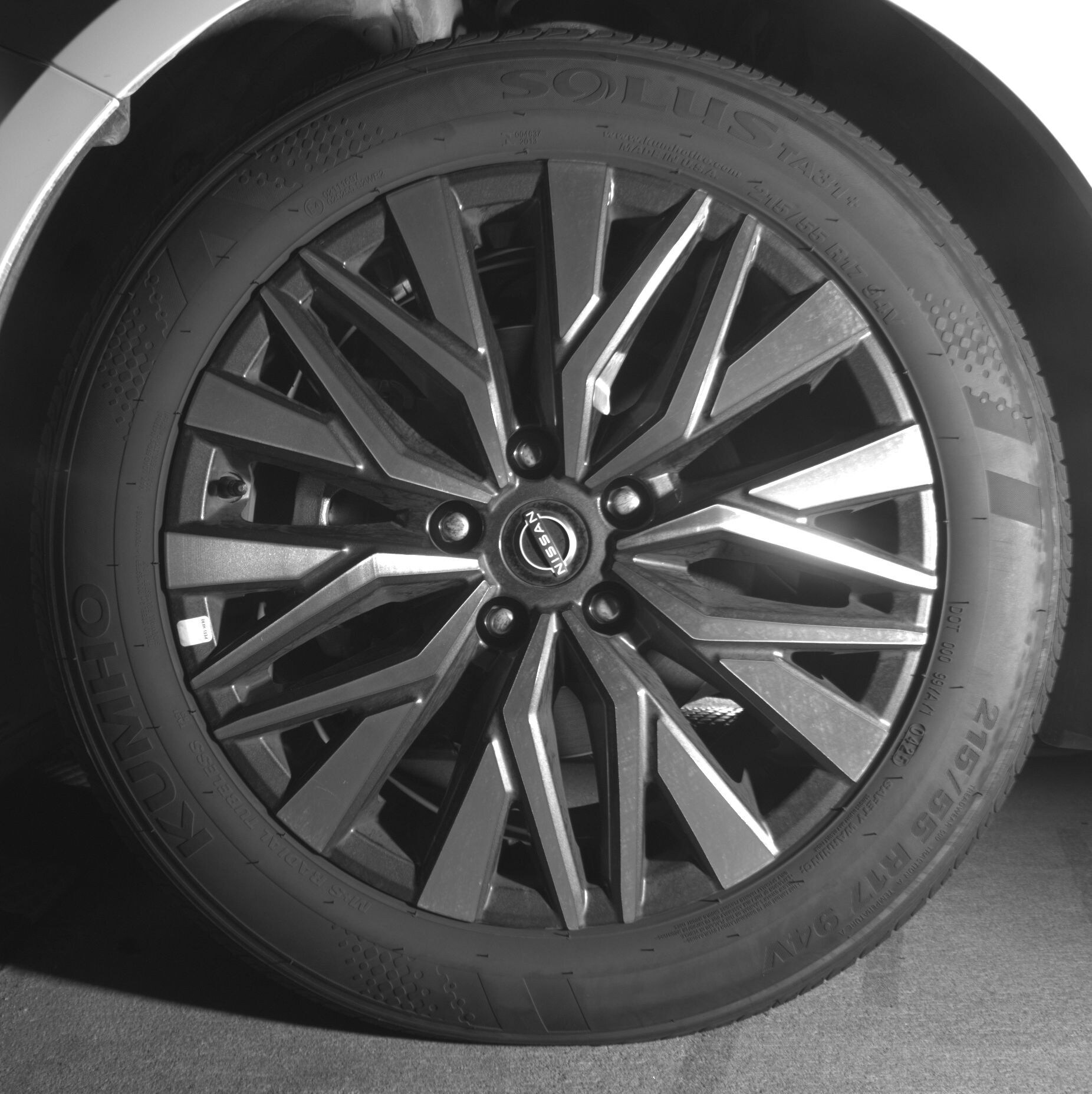 Thumbnail: 2025 Nissan Altima - 9