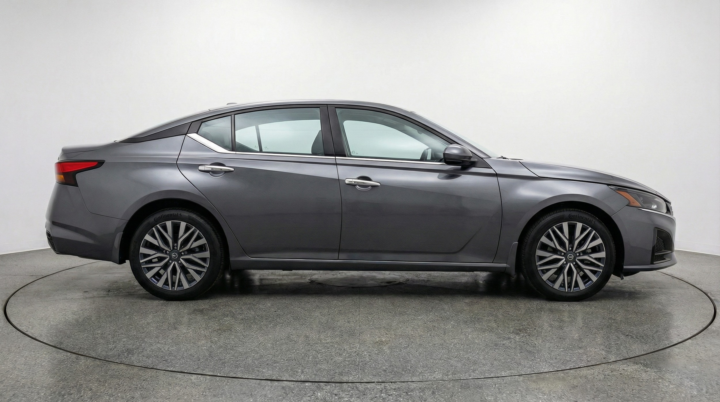 Thumbnail: 2025 Nissan Altima - 8