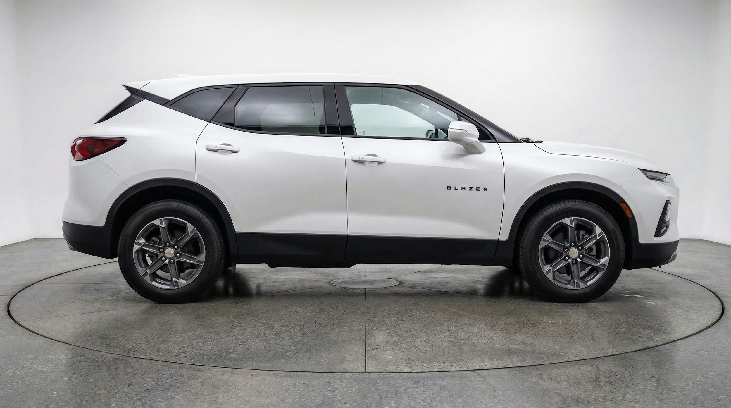 Thumbnail: 2025 Chevrolet Blazer - 8