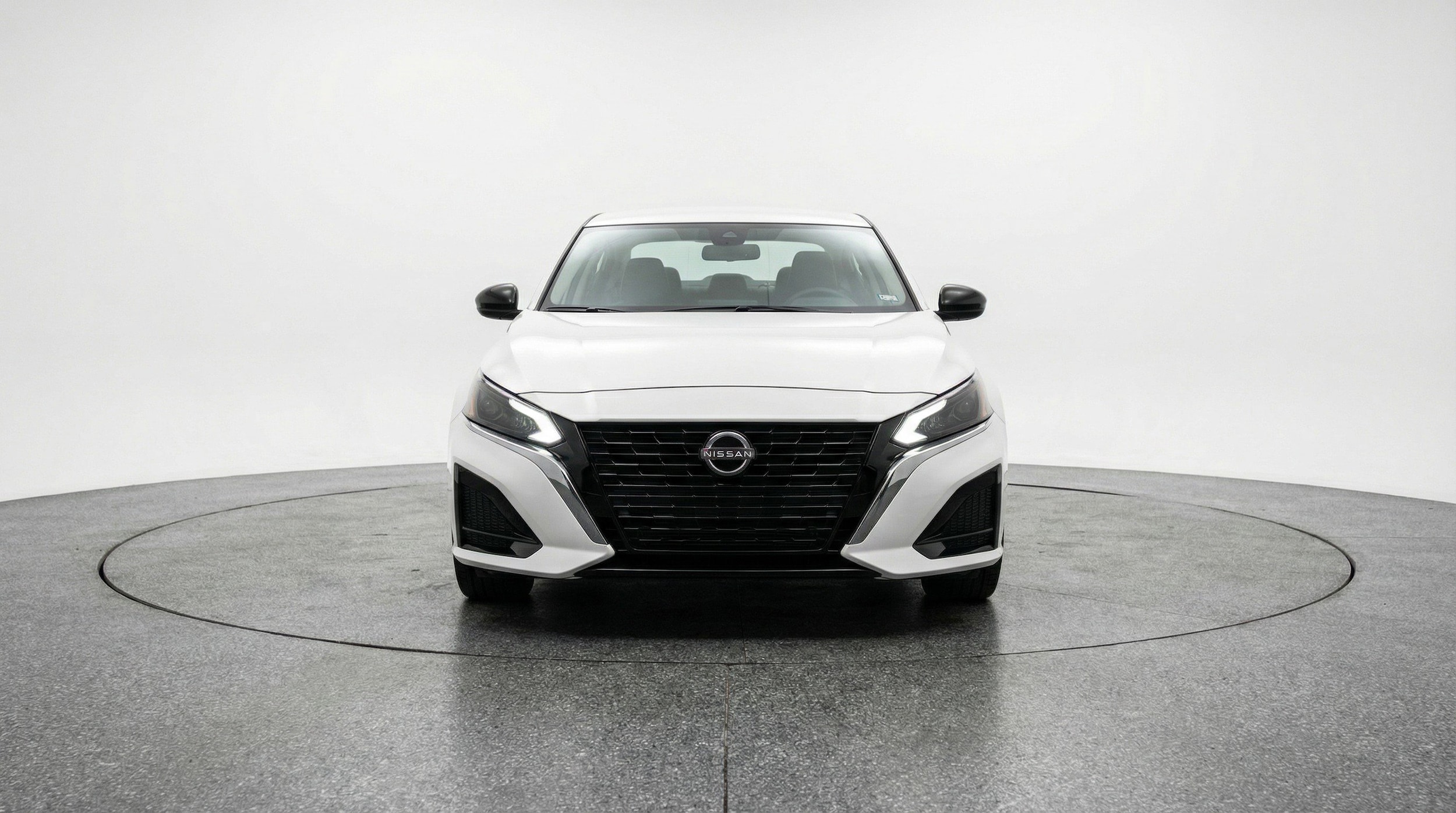 Thumbnail: 2025 Nissan Altima - 2