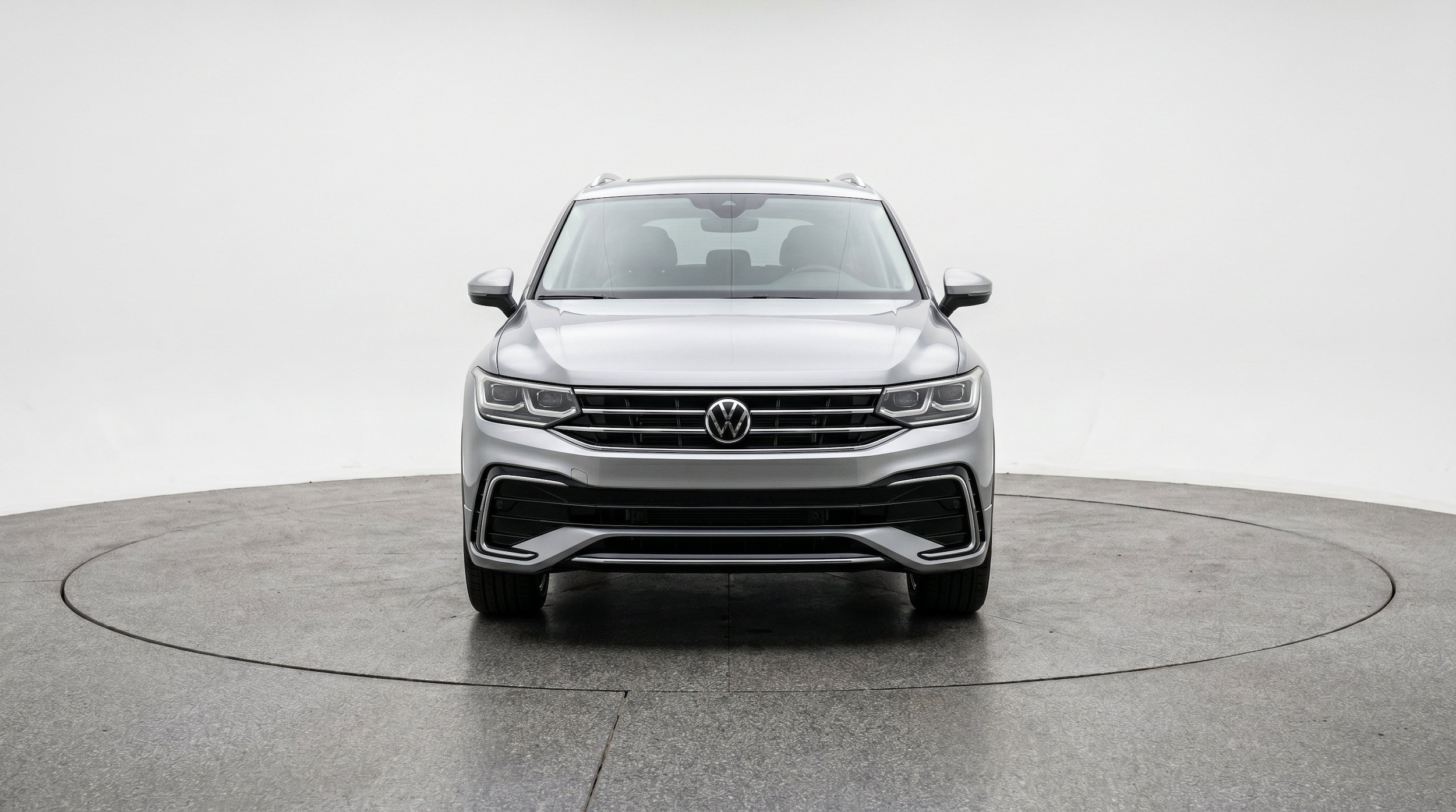 Thumbnail: 2026 Volkswagen Tiguan - 2
