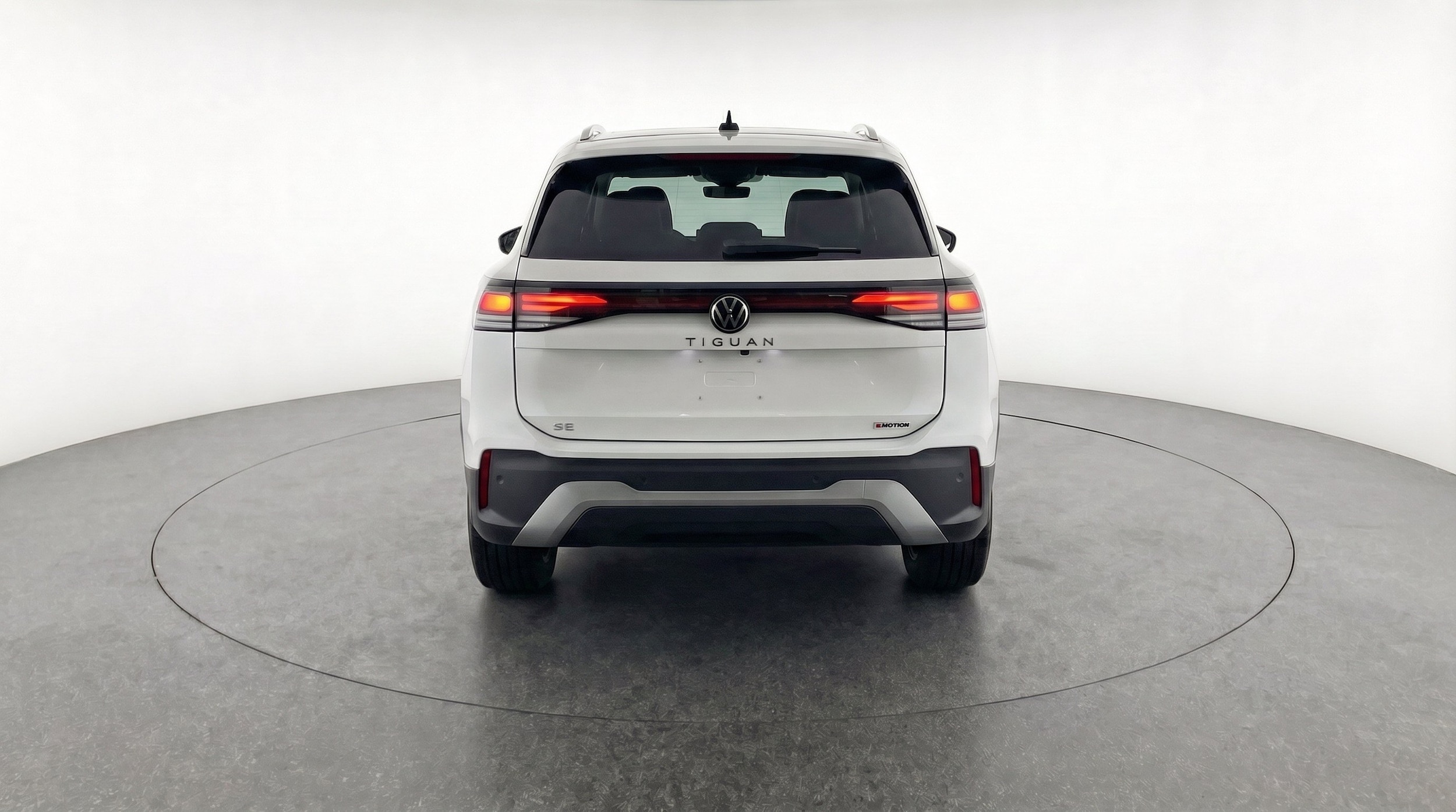 Thumbnail: 2026 Volkswagen Tiguan - 7