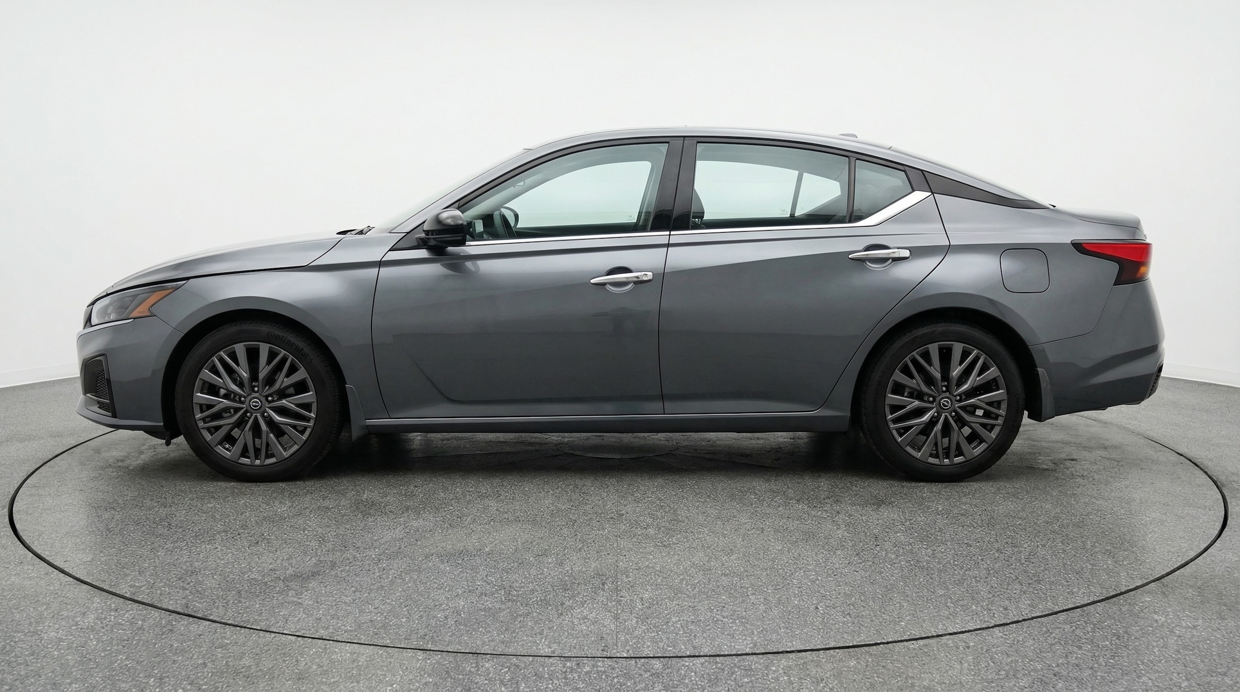 Thumbnail: 2025 Nissan Altima - 4