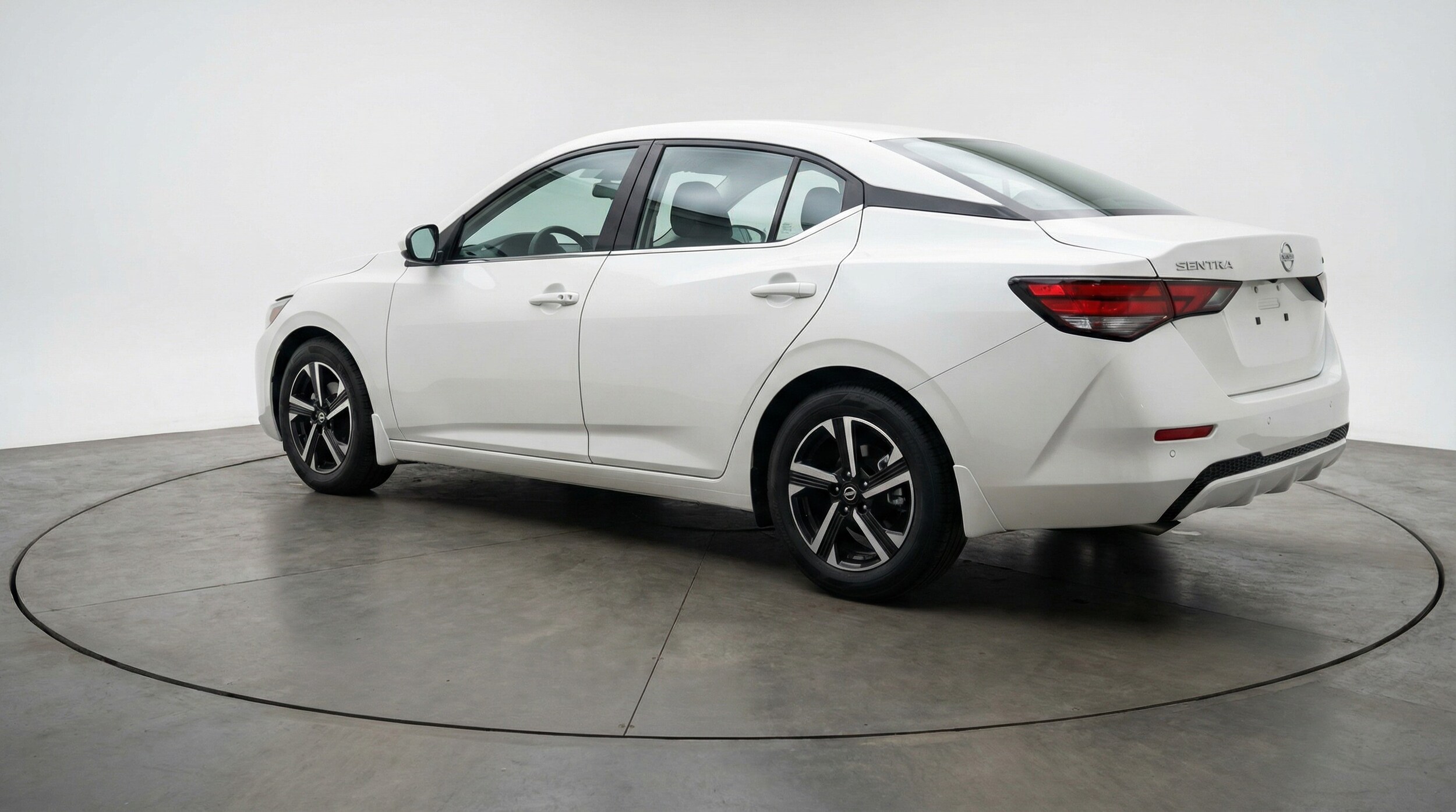 Thumbnail: 2025 Nissan Sentra - 5