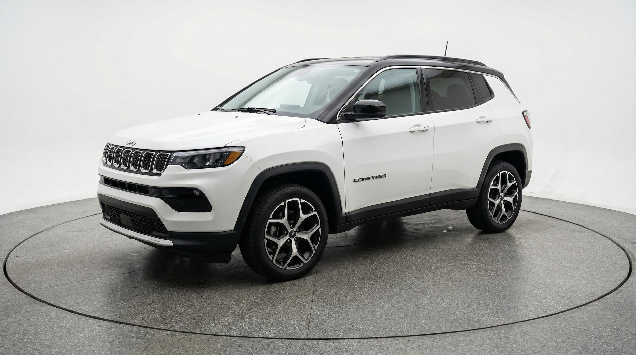 Thumbnail: 2025 Jeep Compass - 3