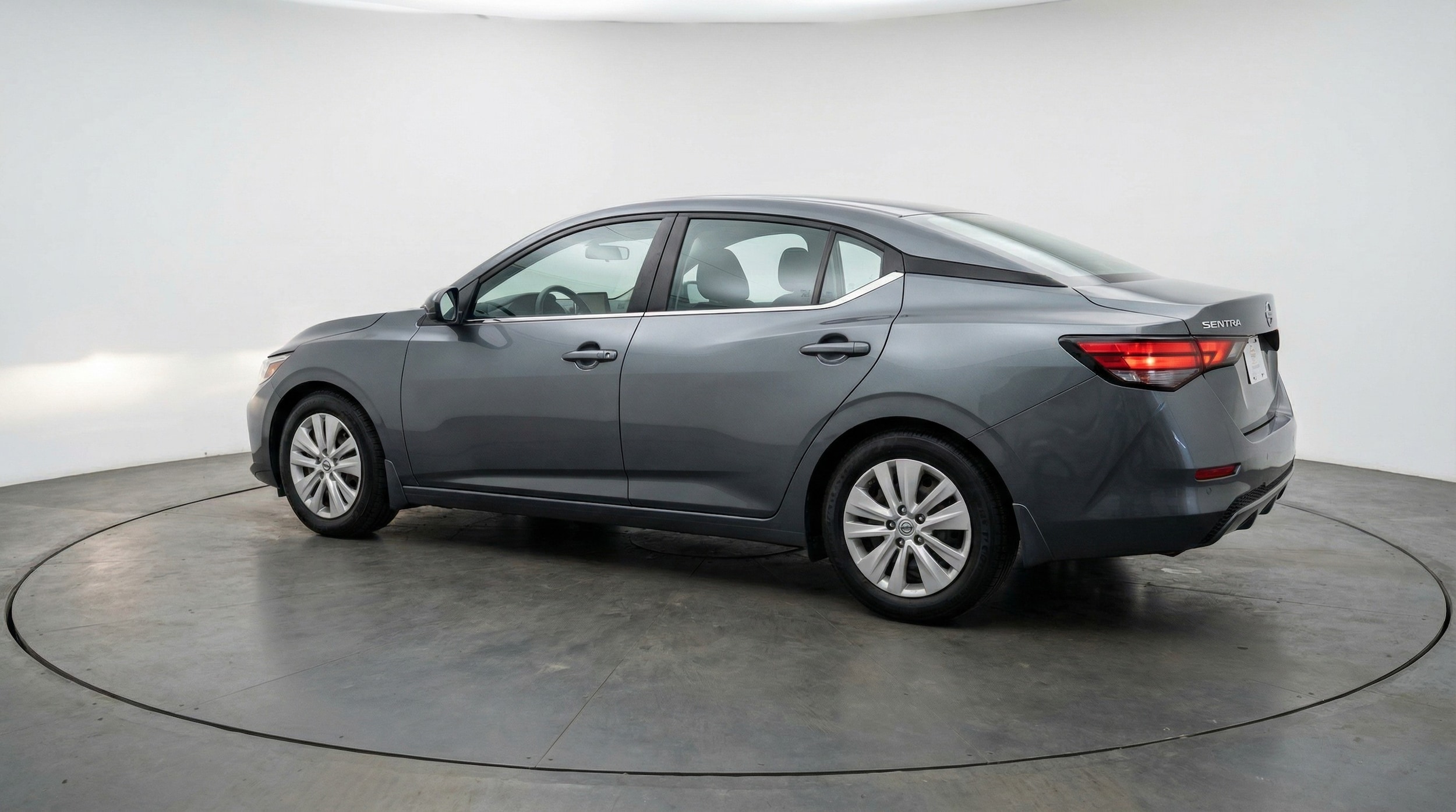 Thumbnail: 2025 Nissan Sentra - 5