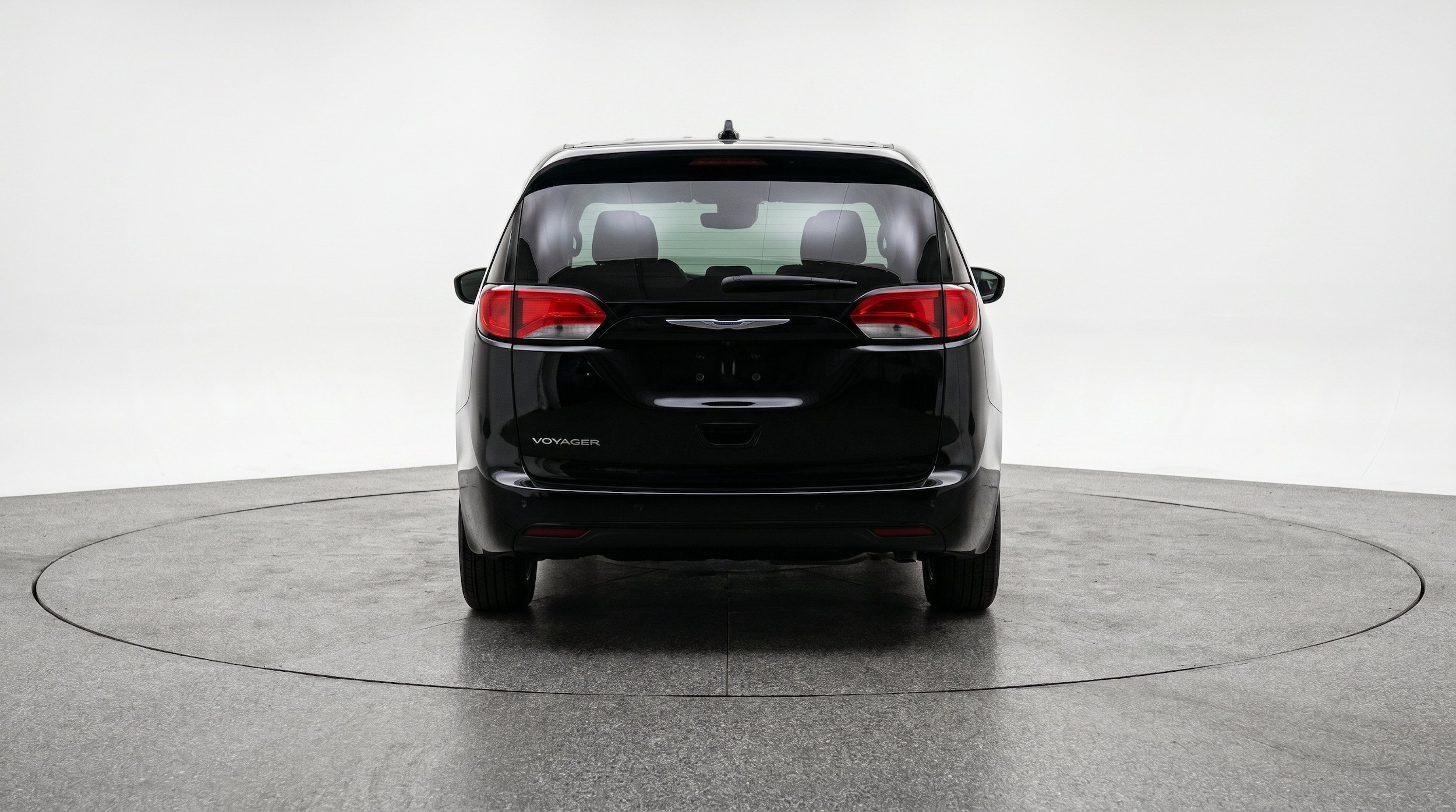 Thumbnail: 2024 Chrysler Voyager - 7
