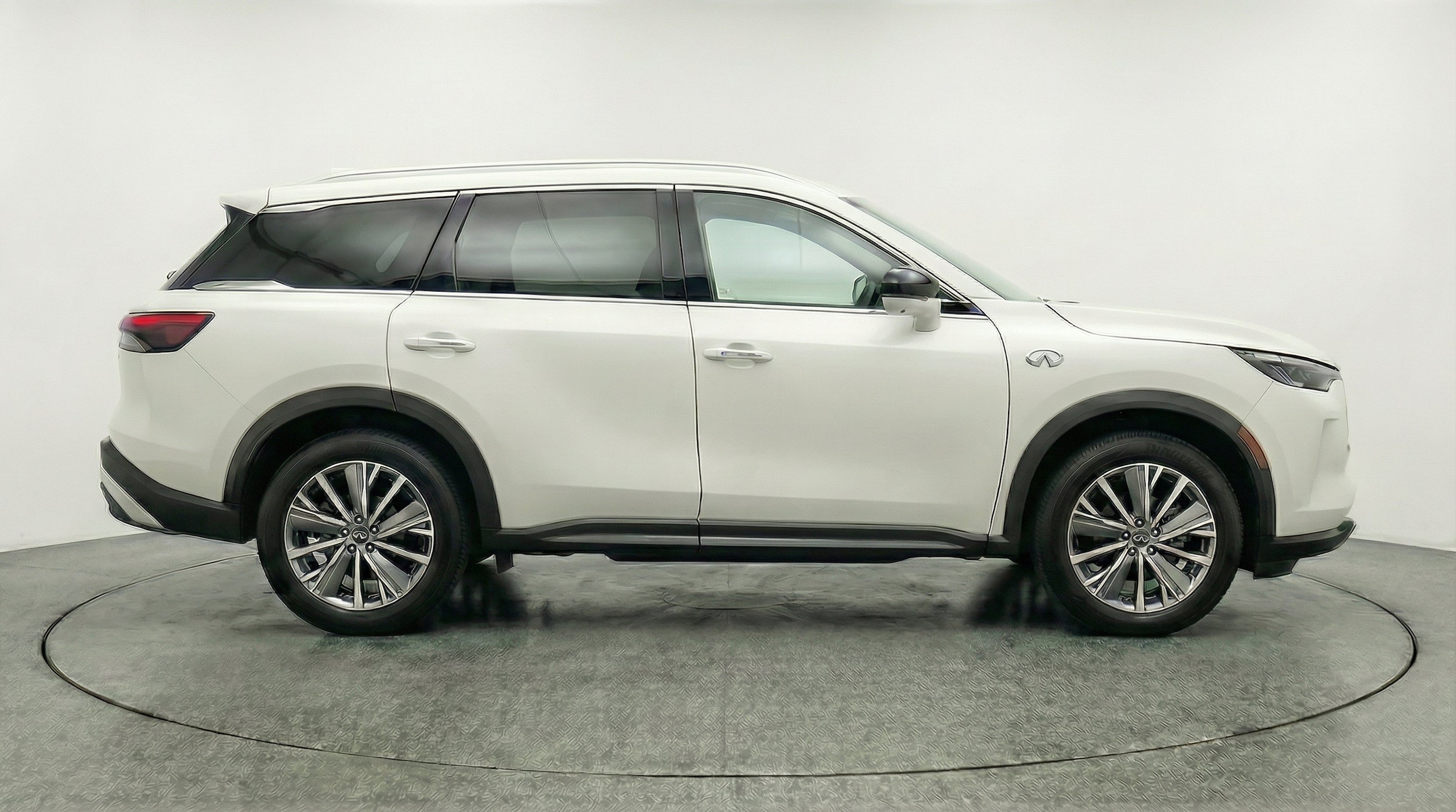 Thumbnail: 2026 INFINITI QX60 - 11