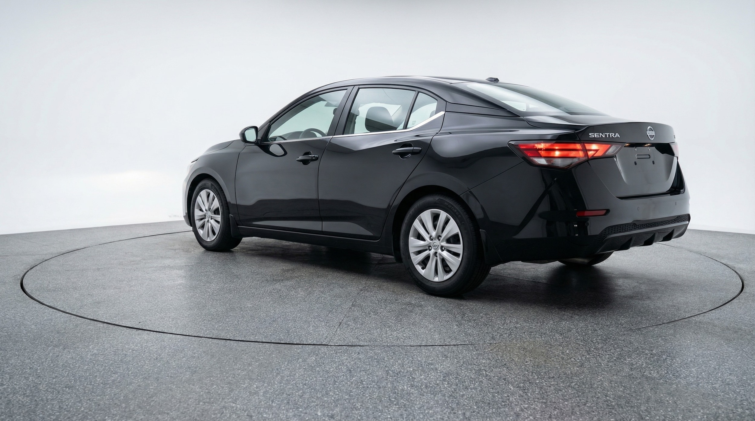 Thumbnail: 2025 Nissan Sentra - 5