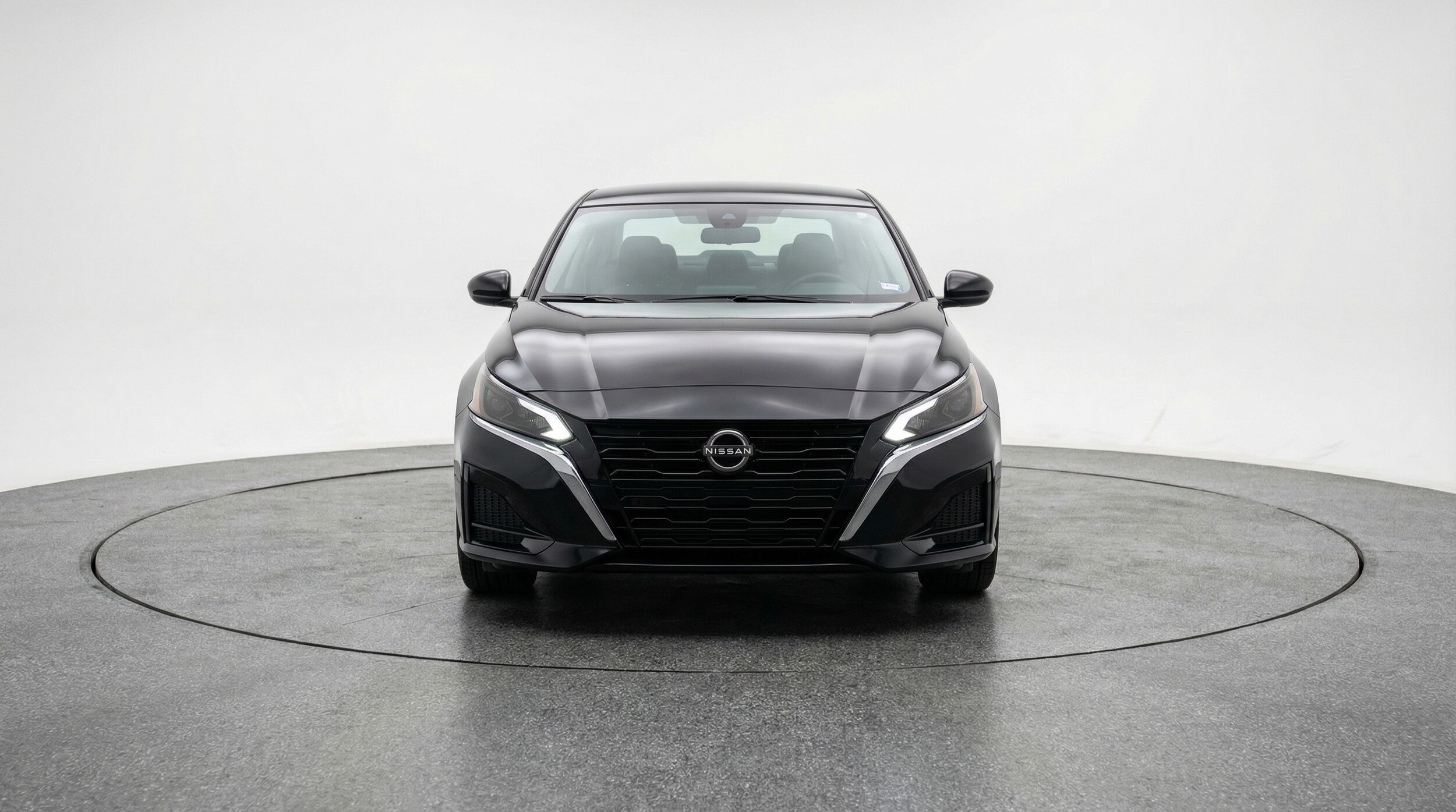 Thumbnail: 2025 Nissan Altima - 2