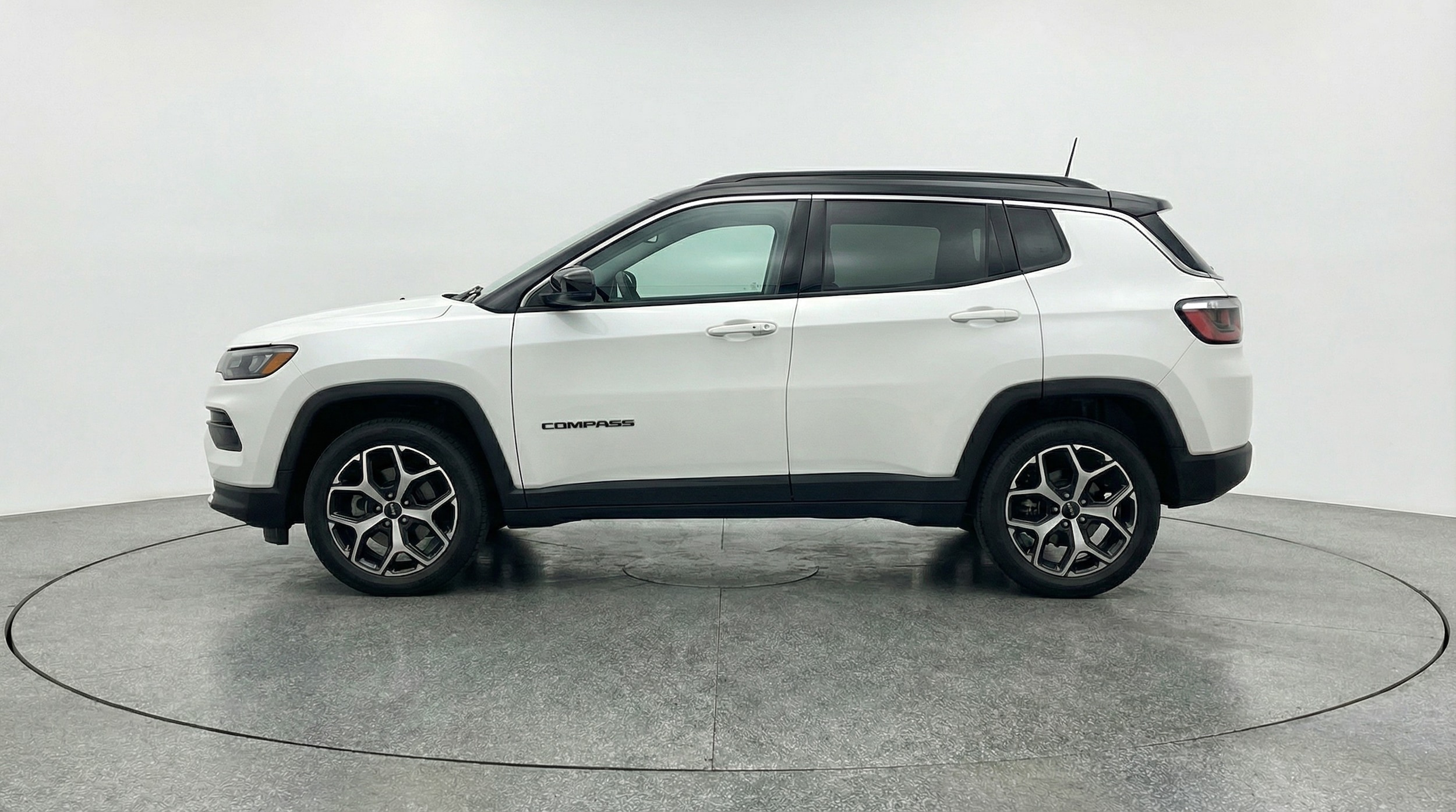 Thumbnail: 2025 Jeep Compass - 4