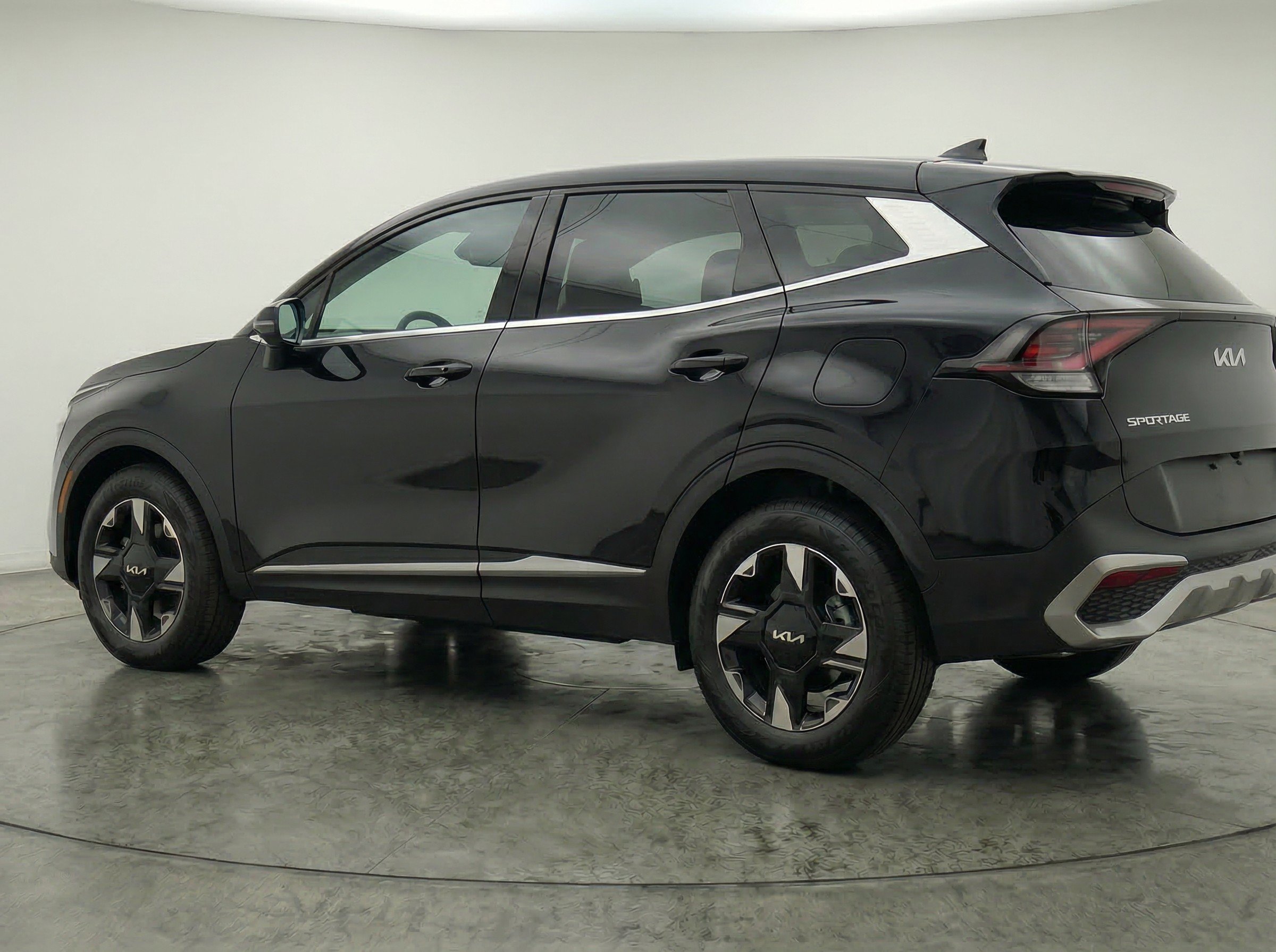 Thumbnail: 2026 Kia Sportage - 6