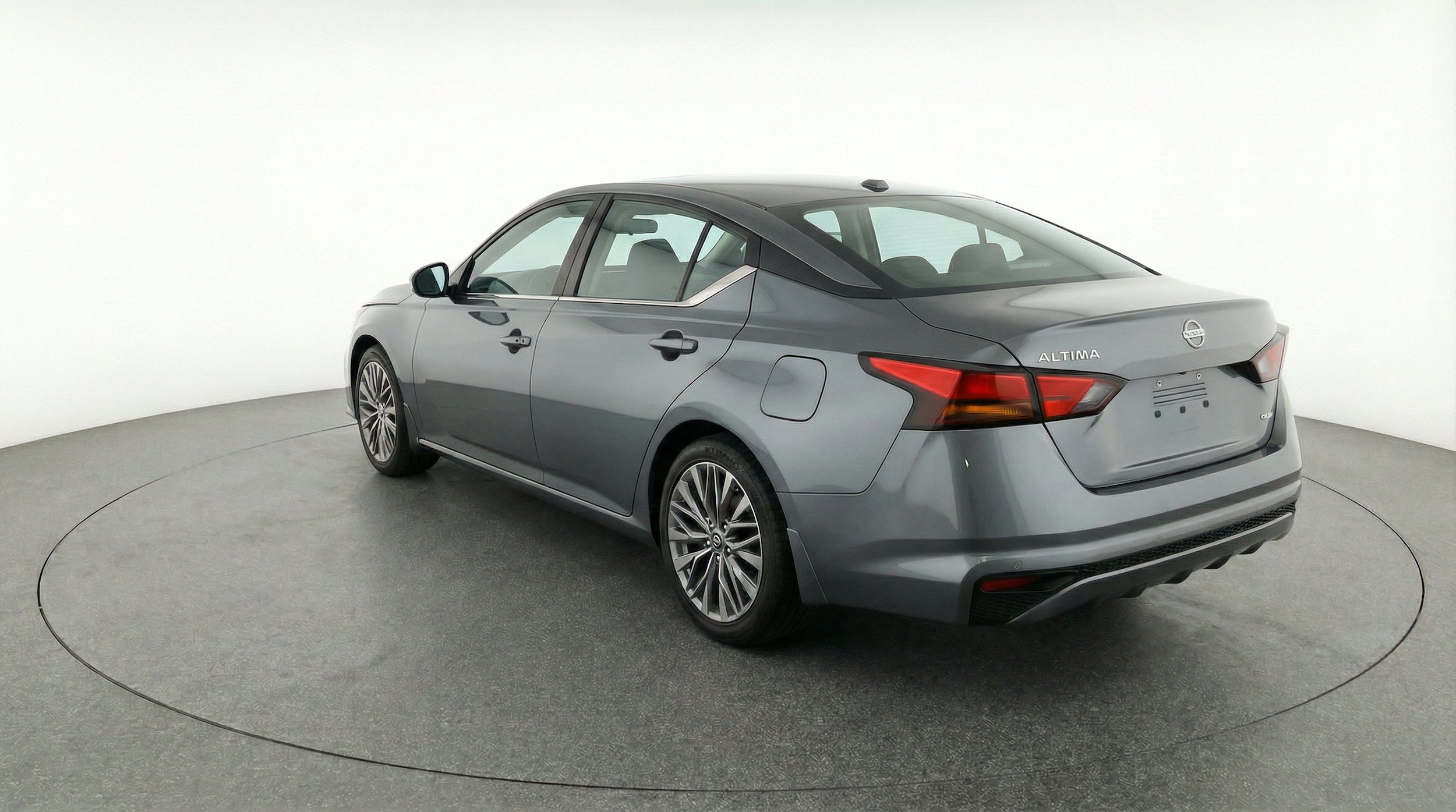 Thumbnail: 2025 Nissan Altima - 6