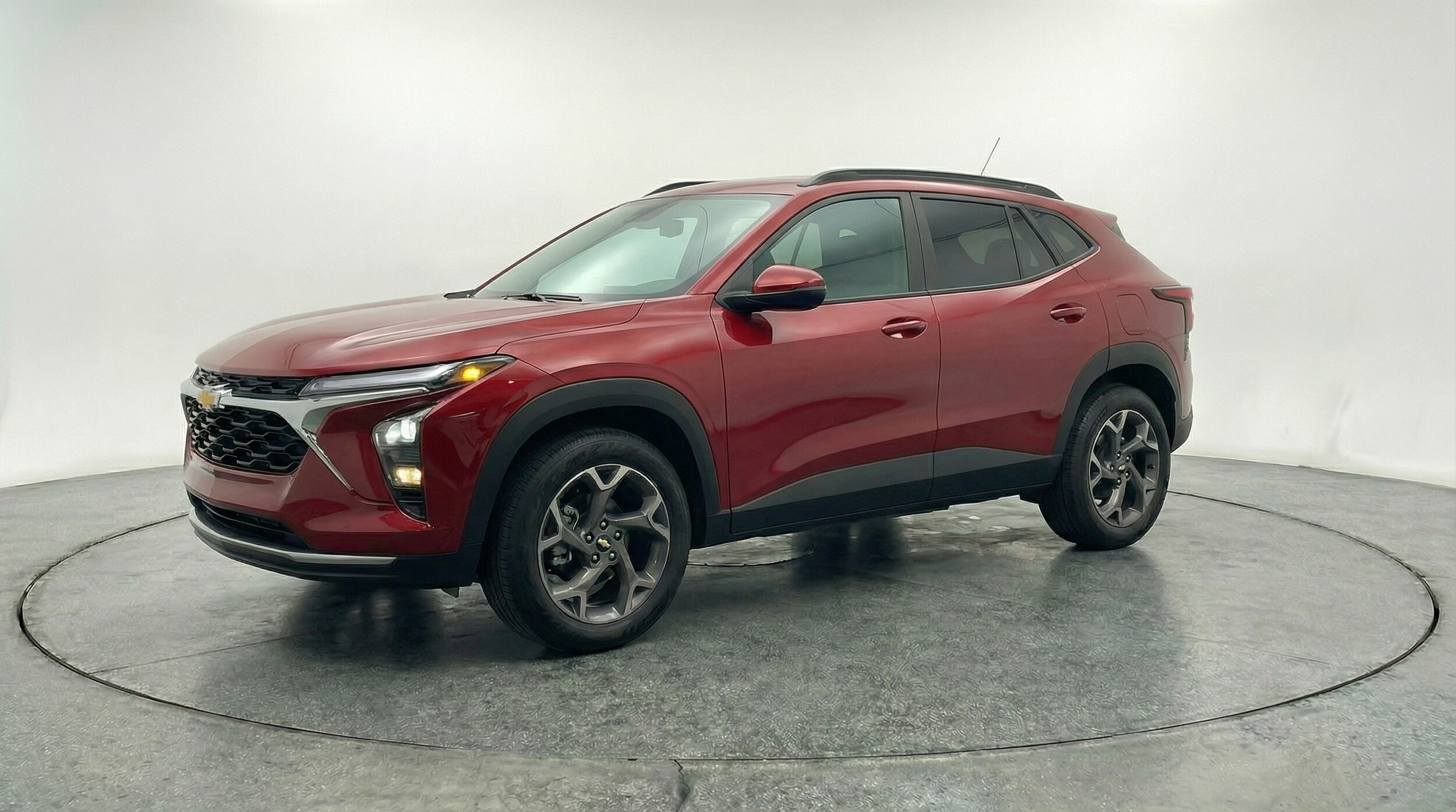 Thumbnail: 2025 Chevrolet Trax - 3