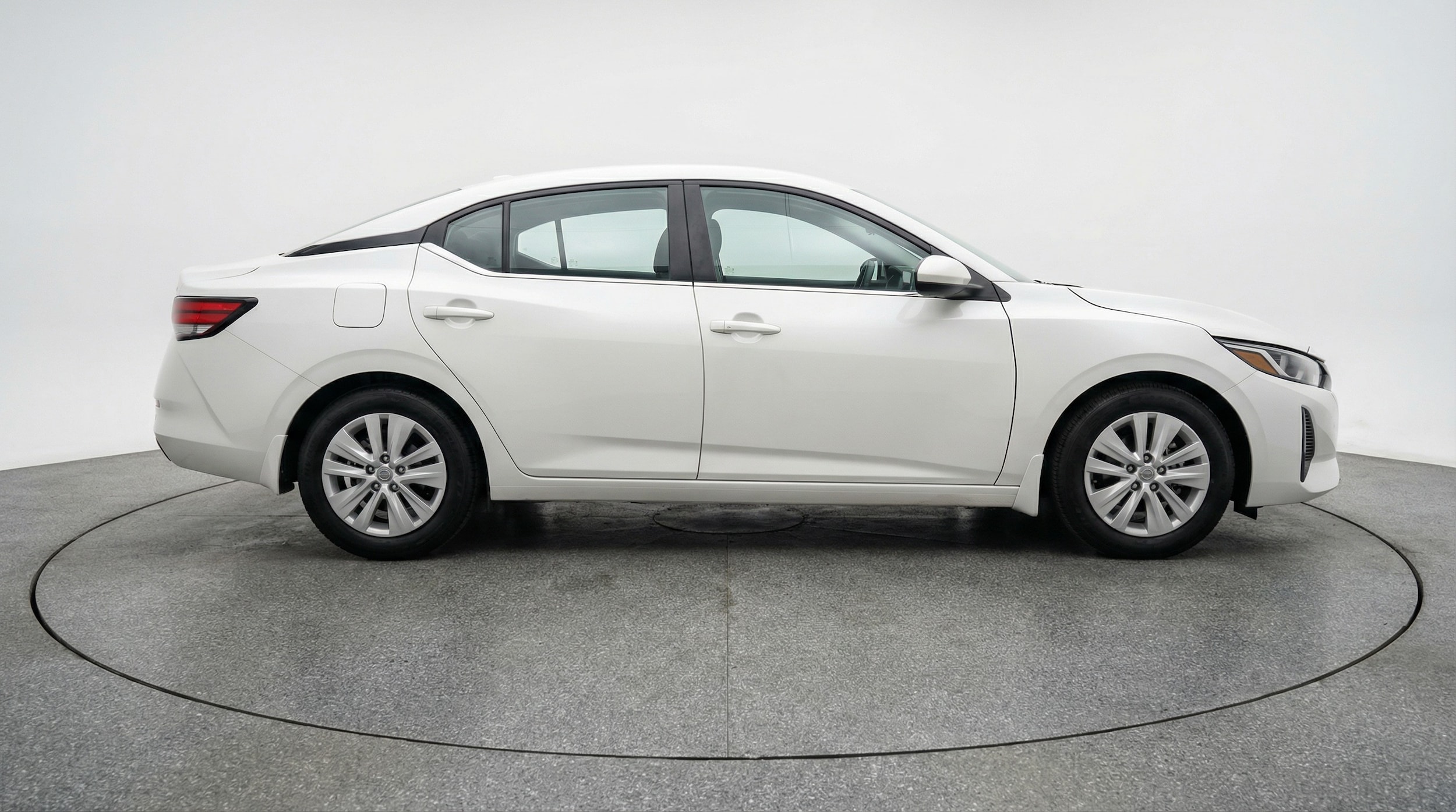 Thumbnail: 2025 Nissan Sentra - 8