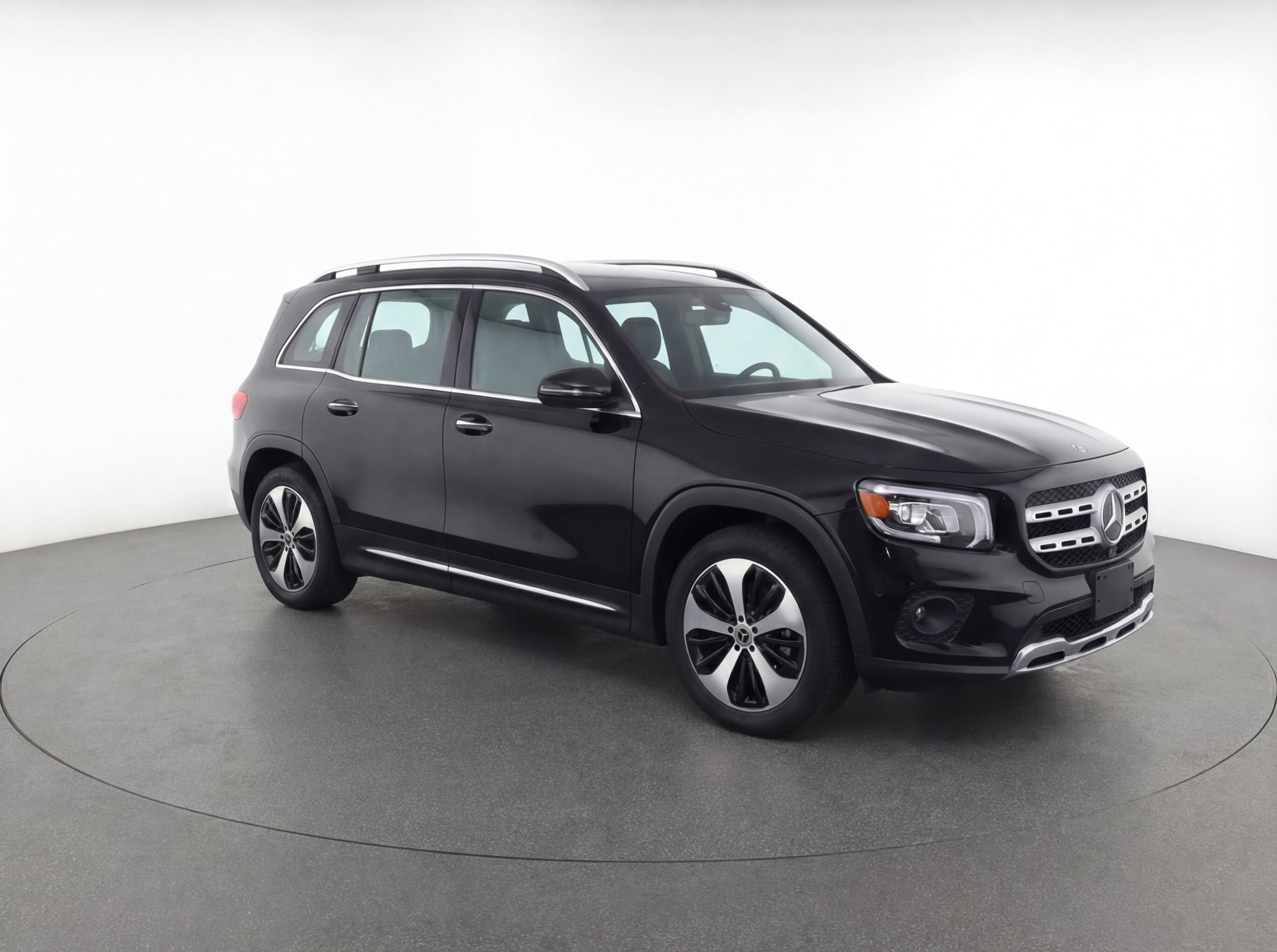 Thumbnail: 2025 Mercedes-Benz GLB - 1