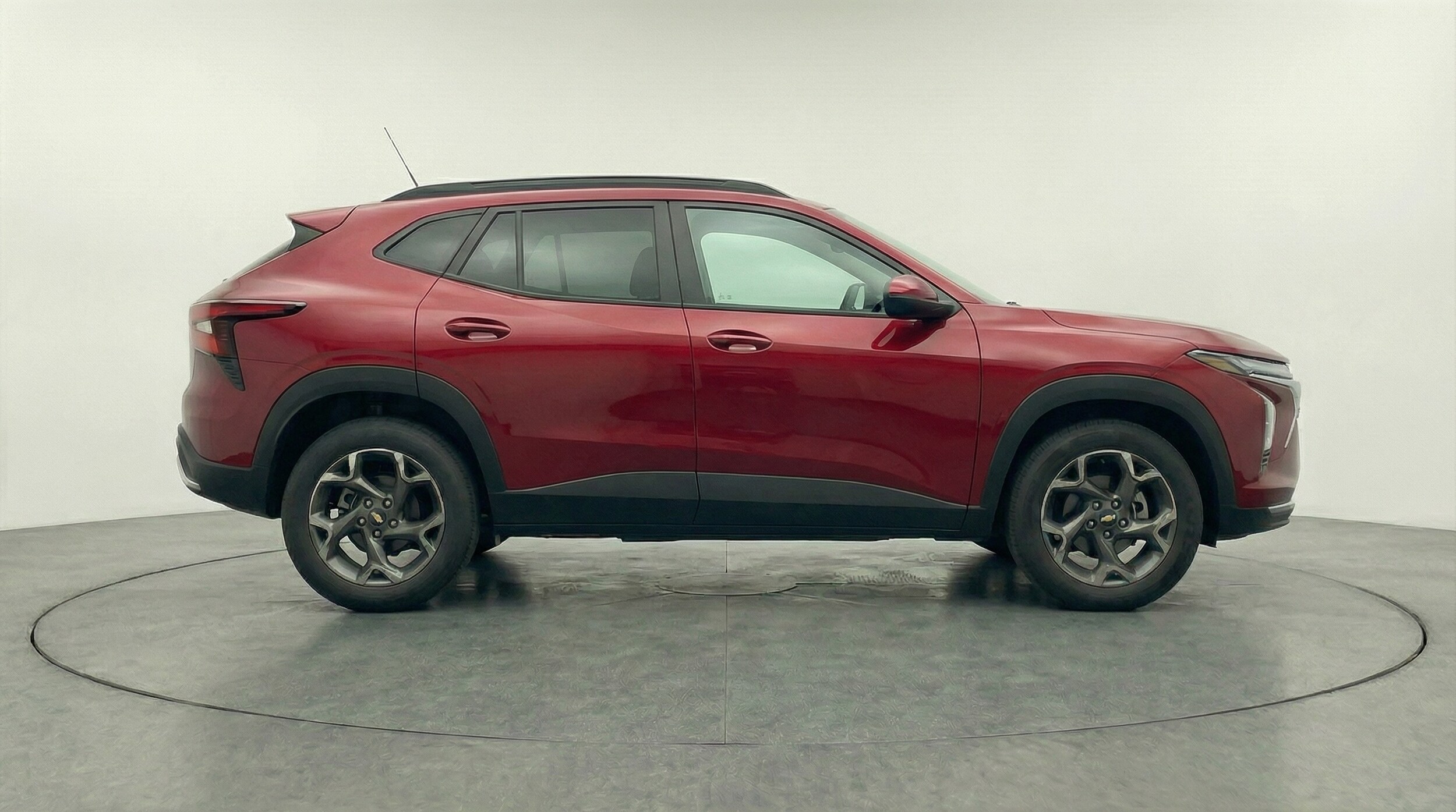 Thumbnail: 2025 Chevrolet Trax - 8