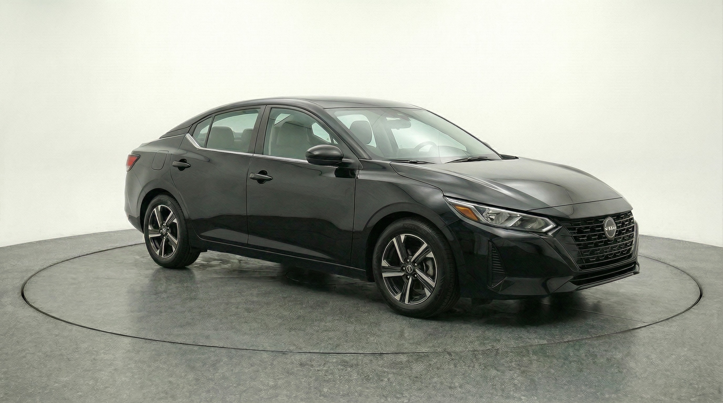 Thumbnail: 2025 Nissan Sentra - 1