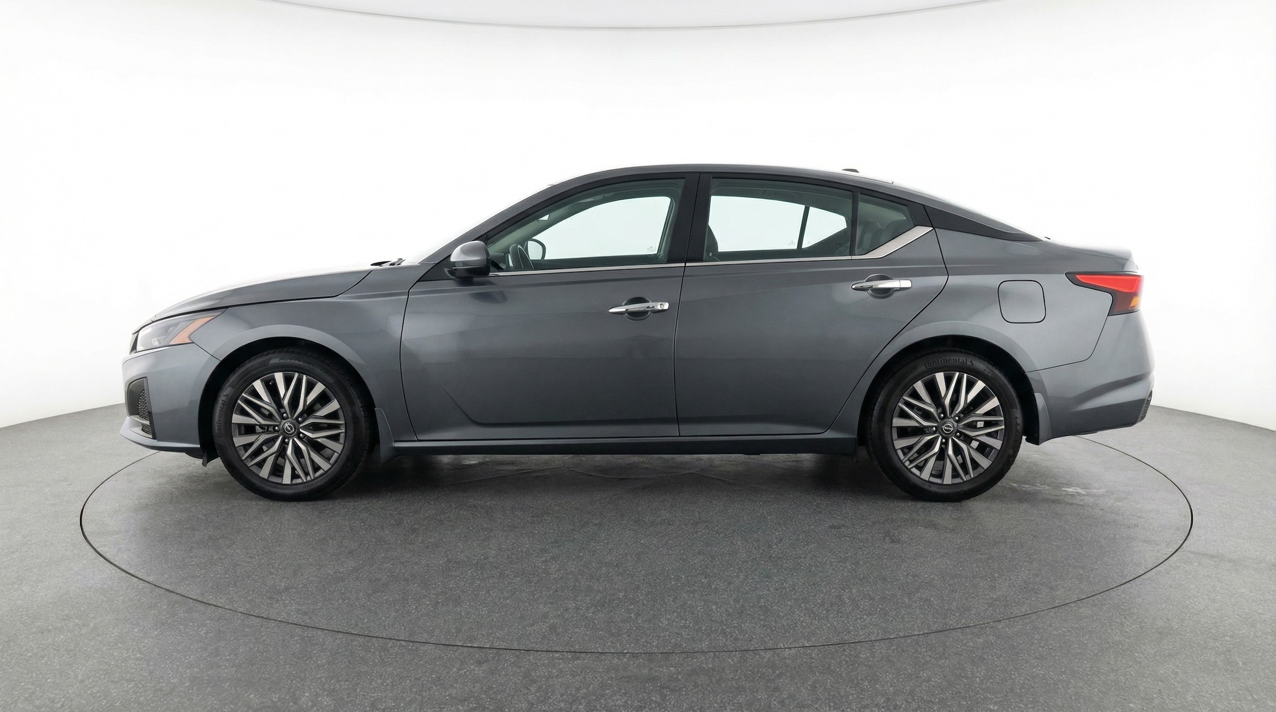 Thumbnail: 2025 Nissan Altima - 4