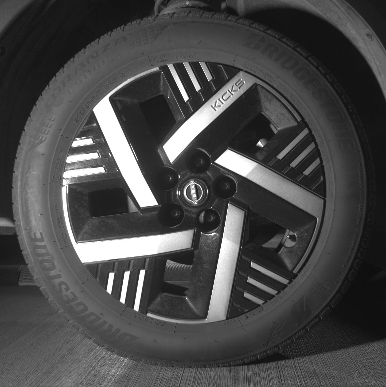 Thumbnail: 2025 Nissan Kicks - 10