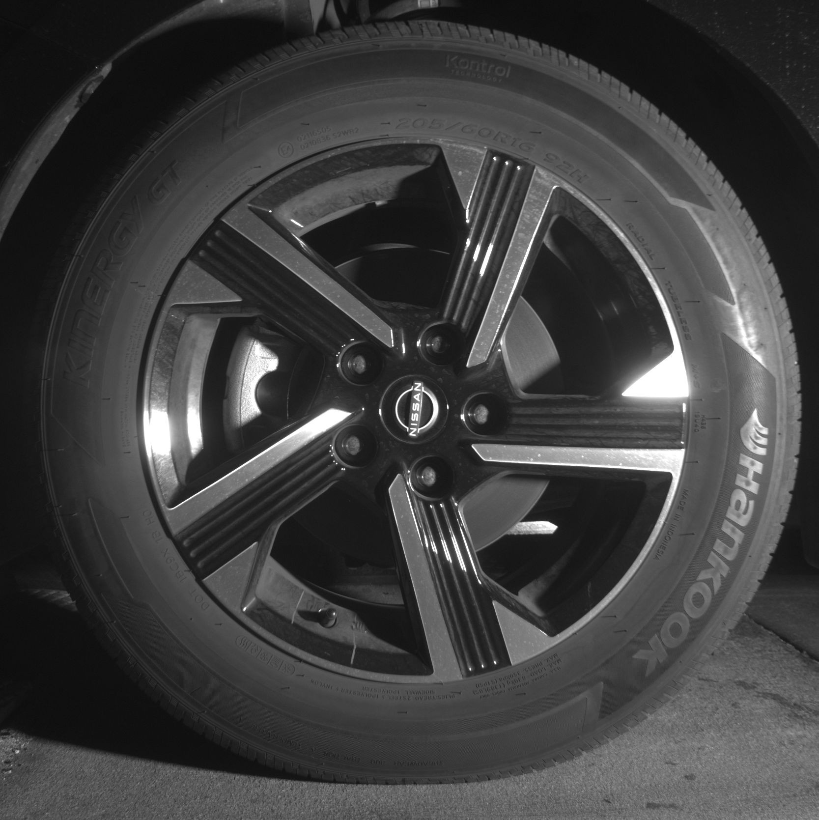 Thumbnail: 2025 Nissan Sentra - 9