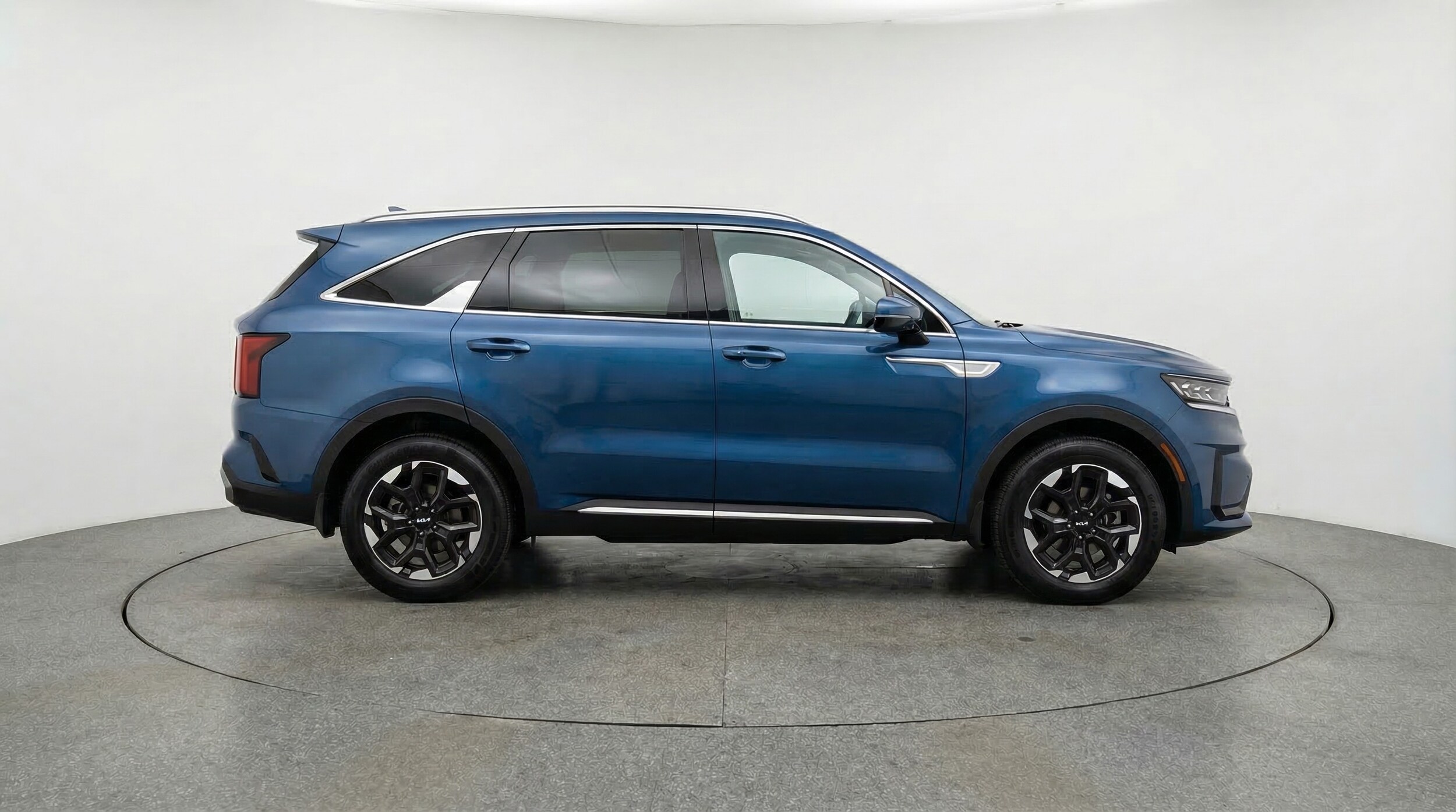 Thumbnail: 2024 Kia Sorento - 8