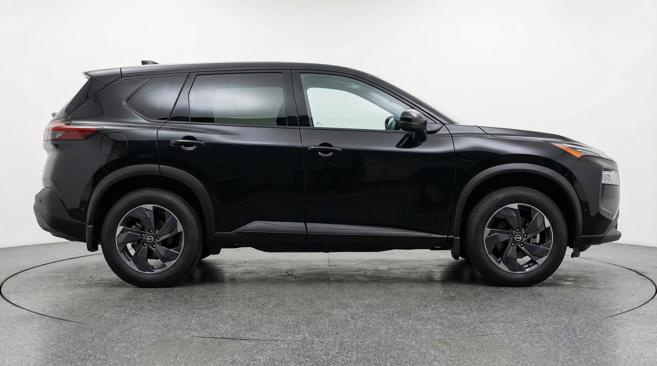 Thumbnail: 2025 Nissan Rogue - 11
