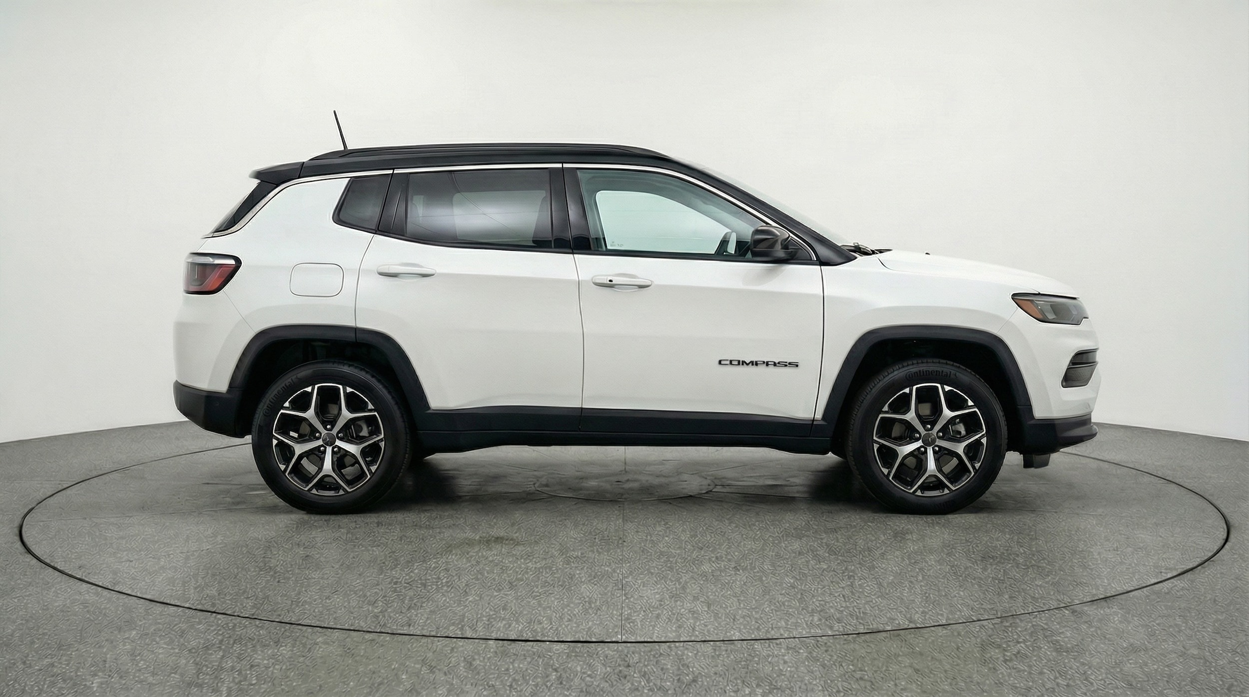 Thumbnail: 2025 Jeep Compass - 8