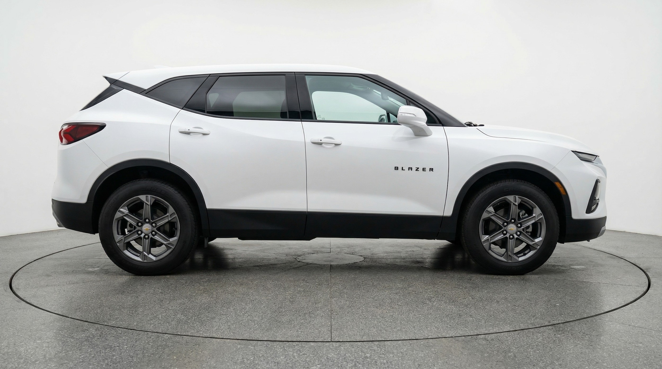 Thumbnail: 2025 Chevrolet Blazer - 8