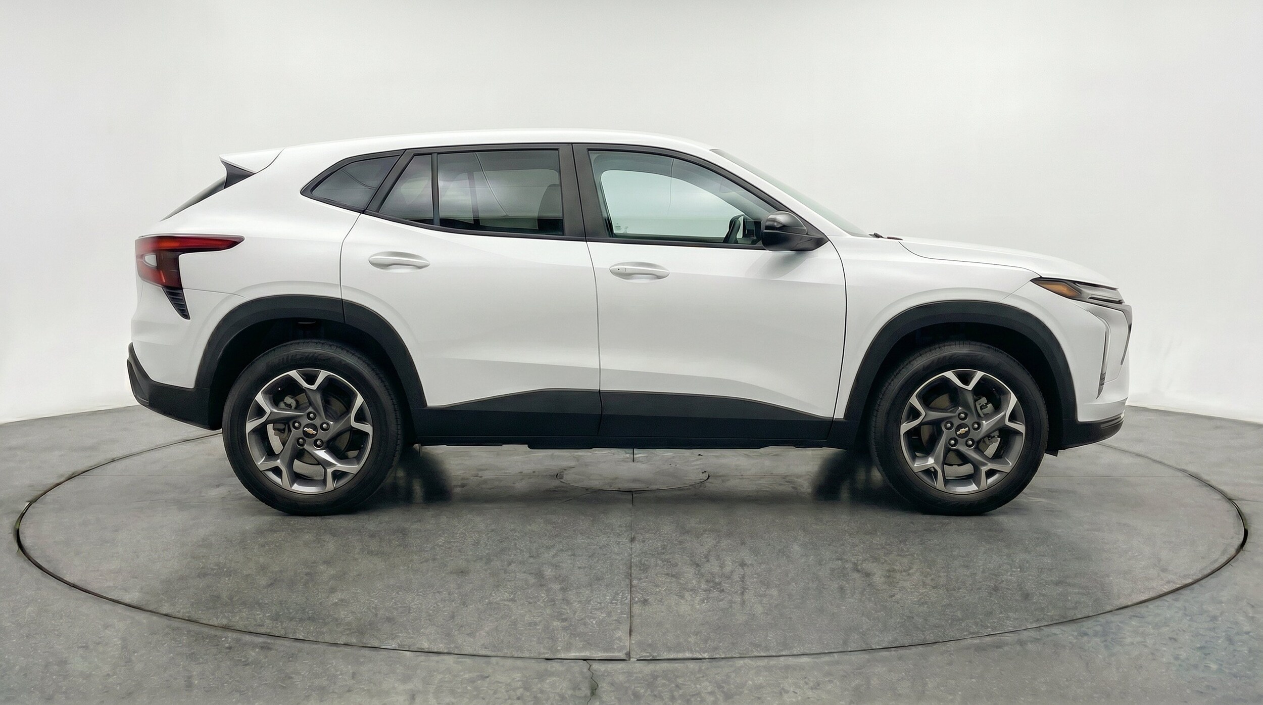 Thumbnail: 2025 Chevrolet Trax - 11