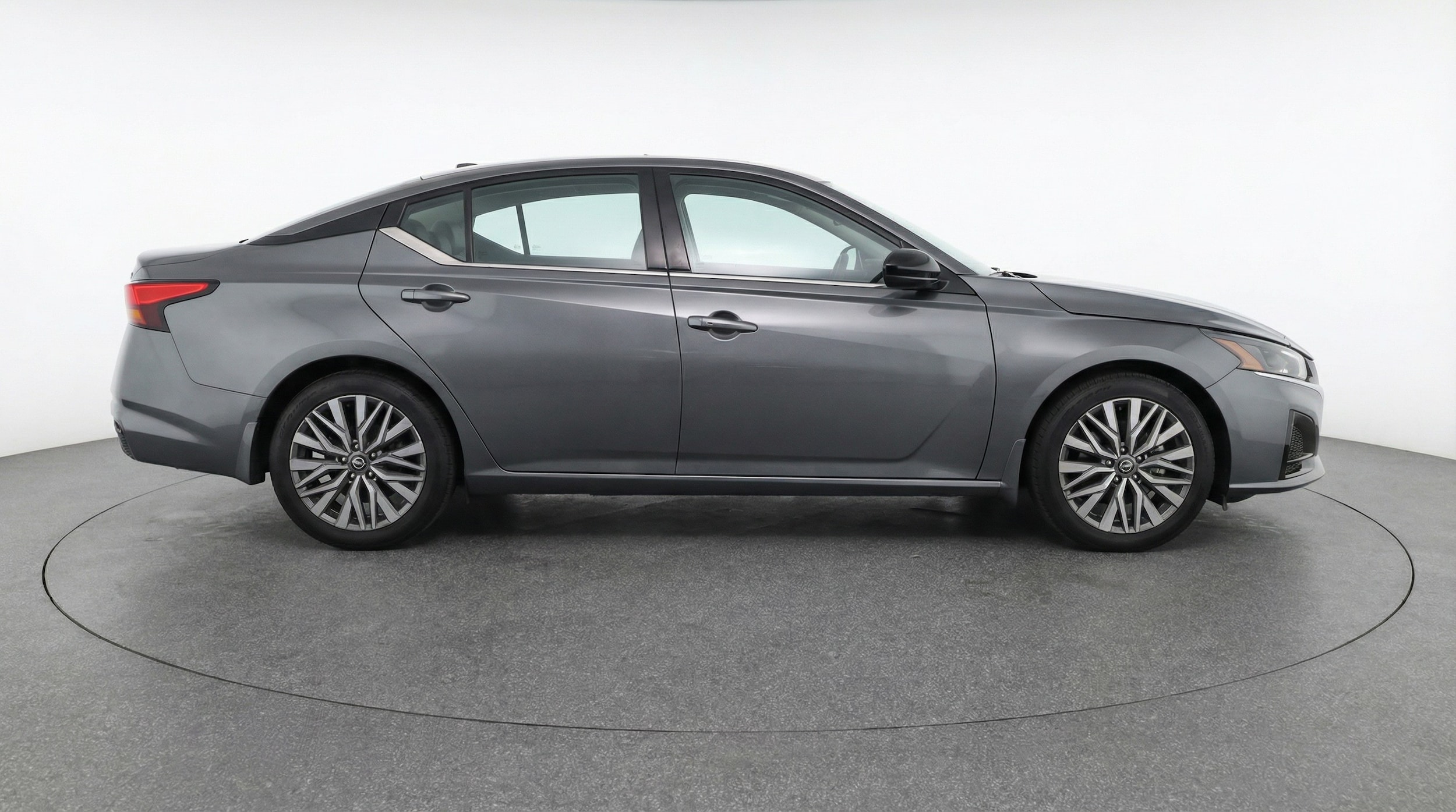 Thumbnail: 2025 Nissan Altima - 8