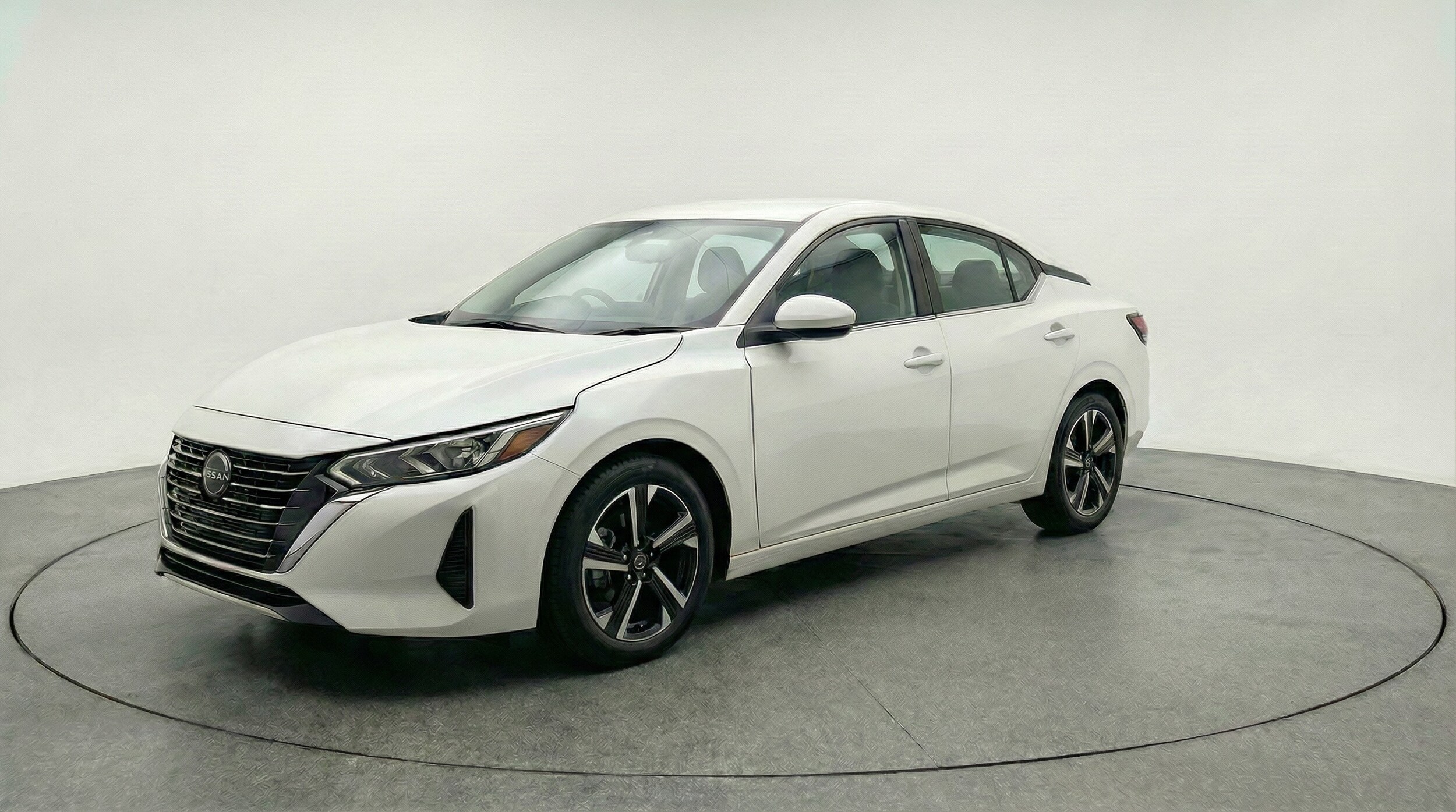 Thumbnail: 2025 Nissan Sentra - 3