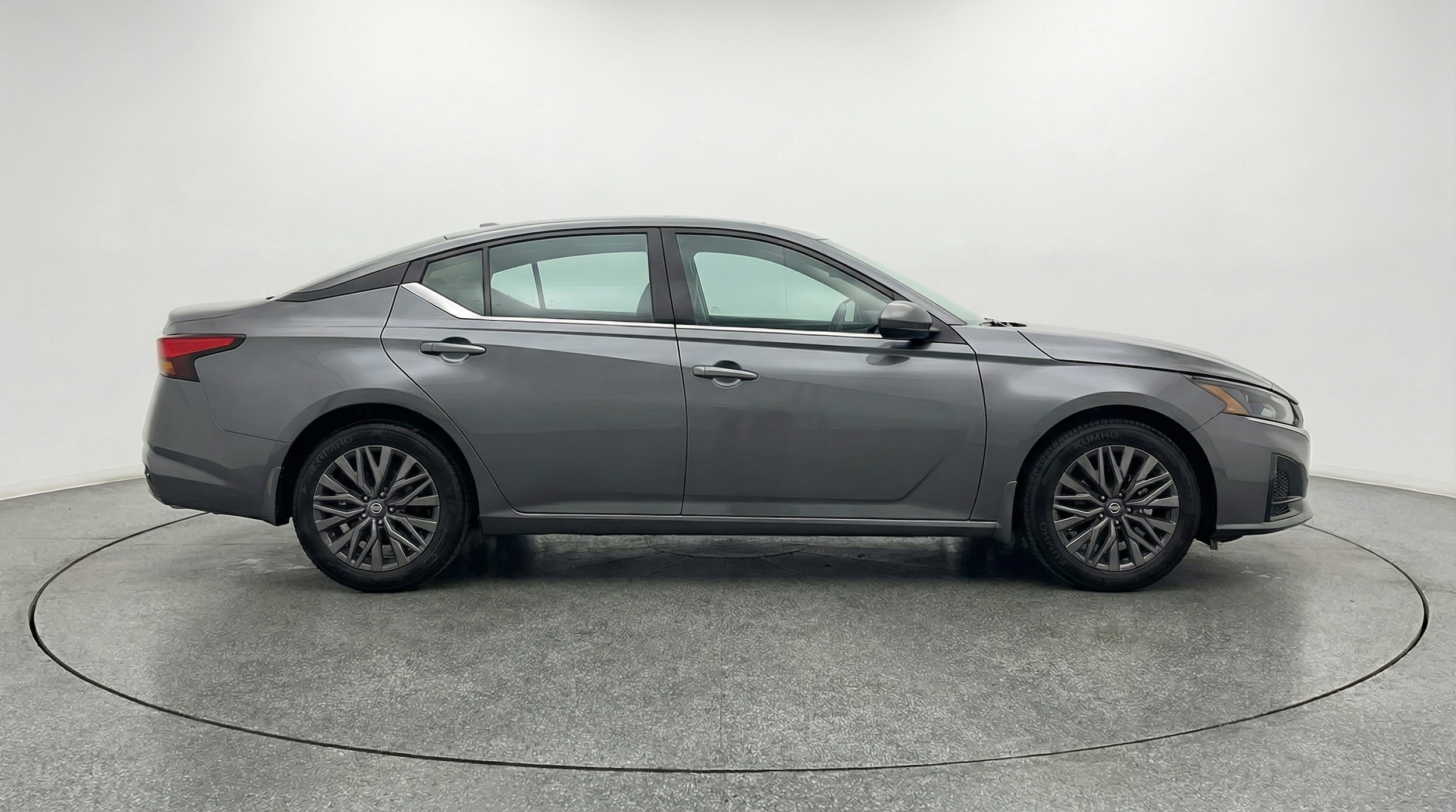 Thumbnail: 2025 Nissan Altima - 8