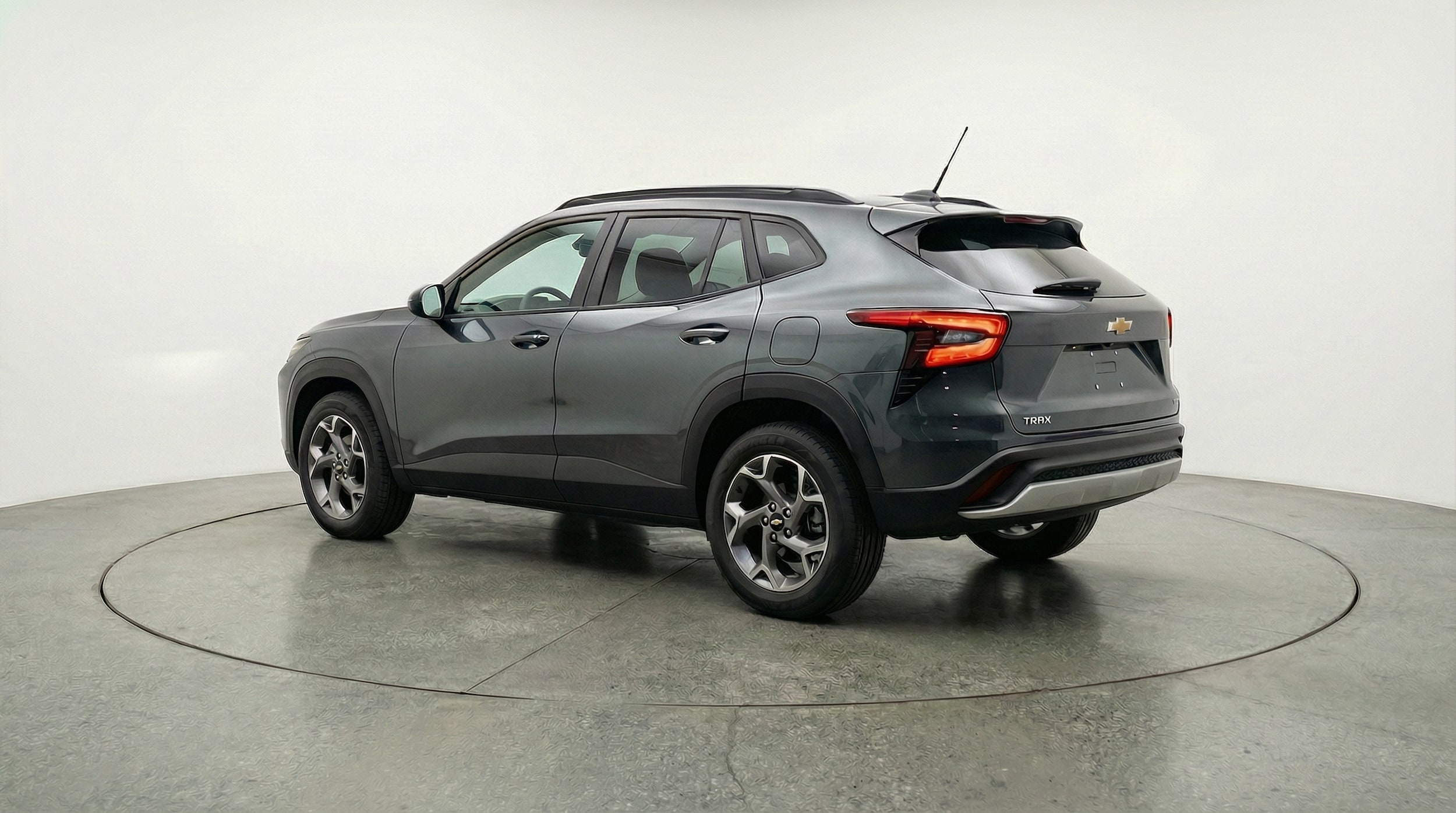 Thumbnail: 2025 Chevrolet Trax - 5