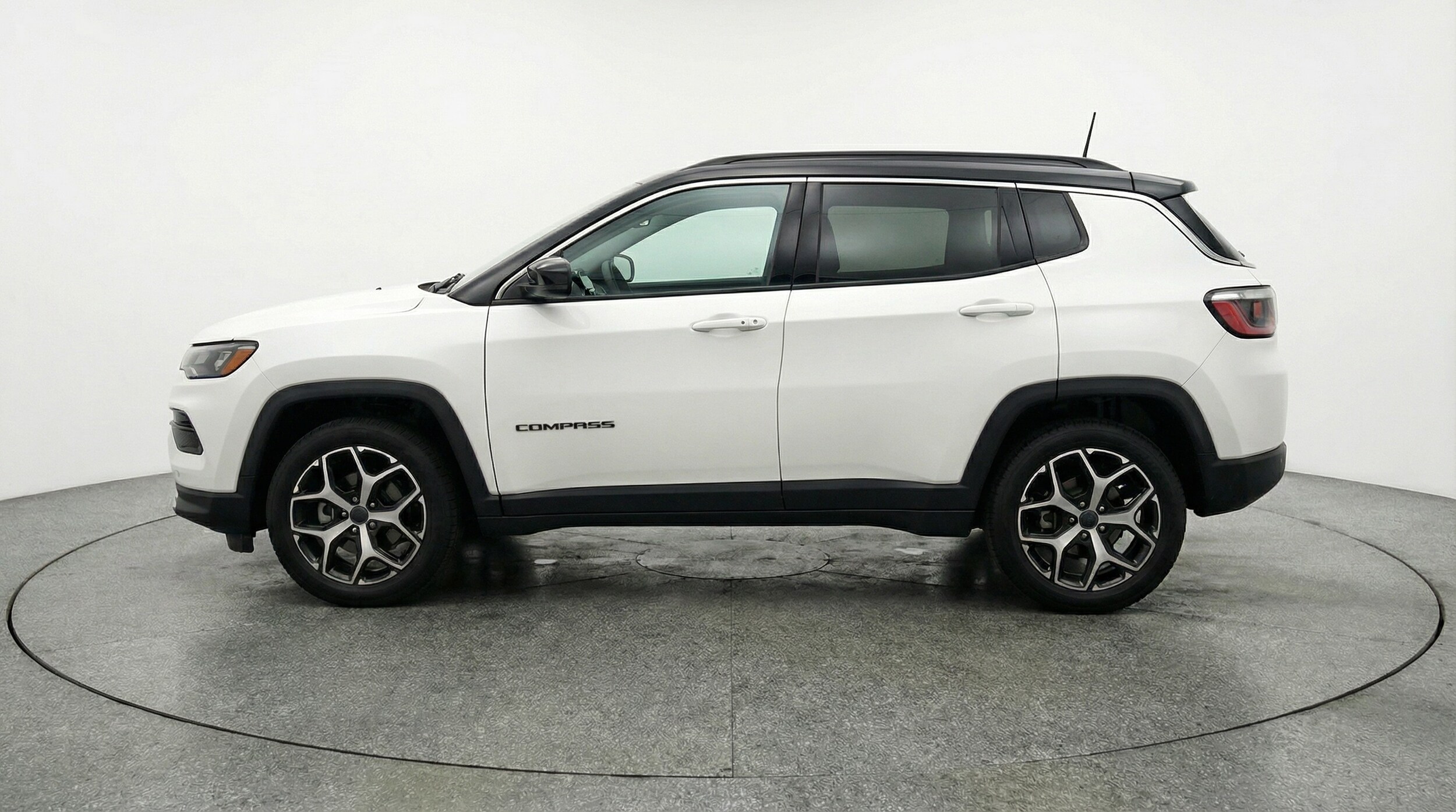 Thumbnail: 2025 Jeep Compass - 4