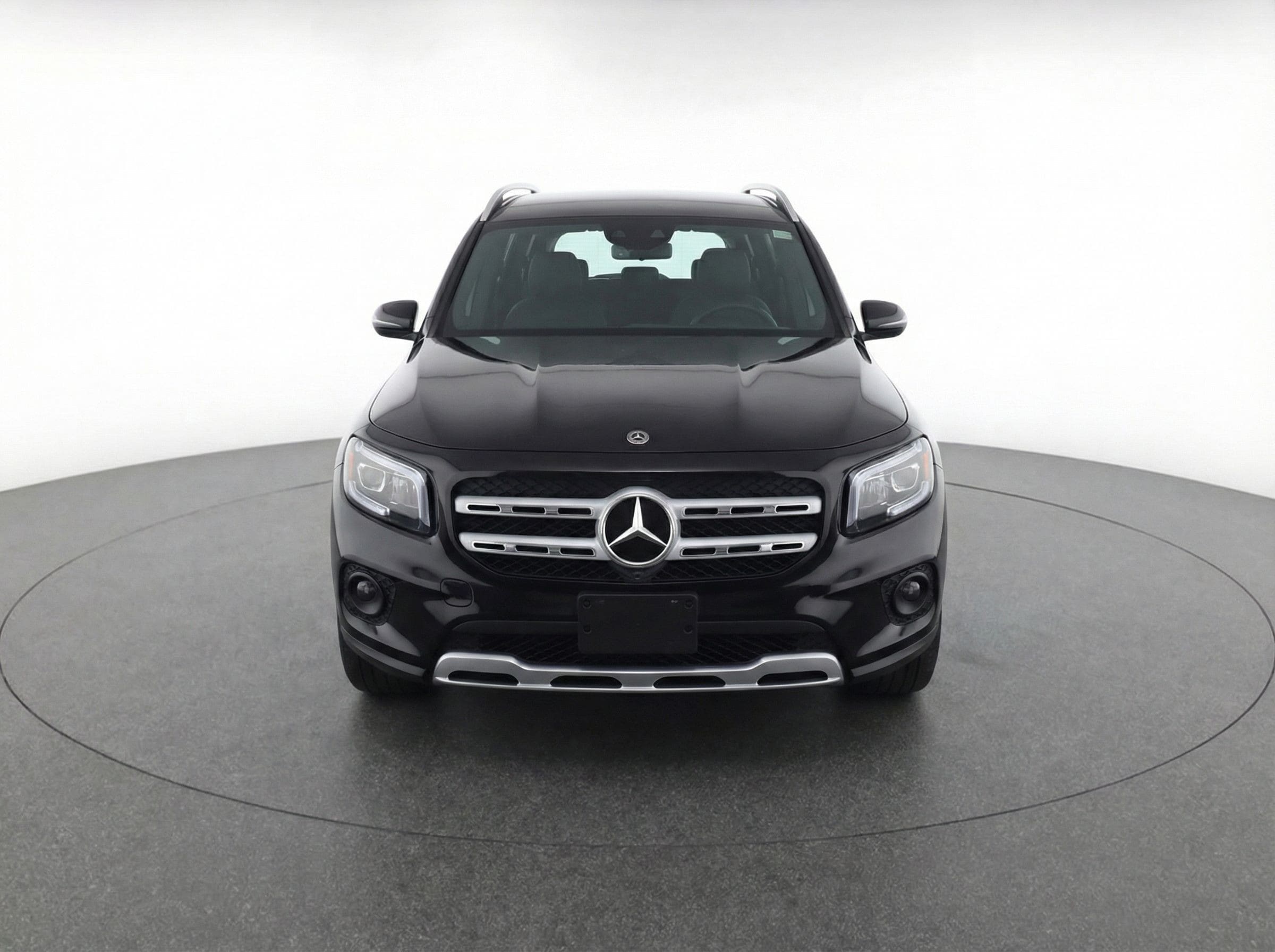 Thumbnail: 2025 Mercedes-Benz GLB - 2