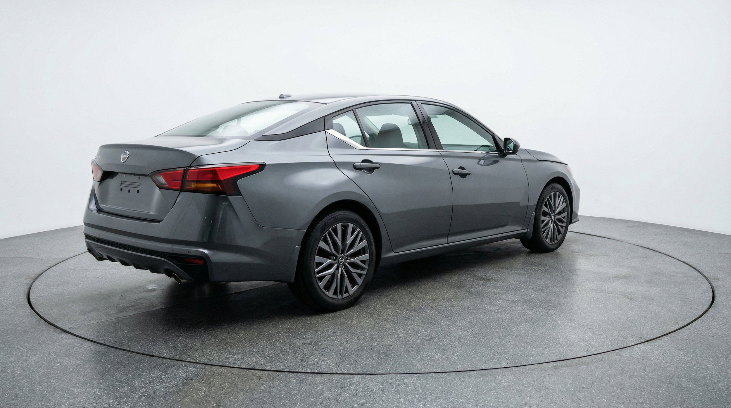 Thumbnail: 2025 Nissan Altima - 9