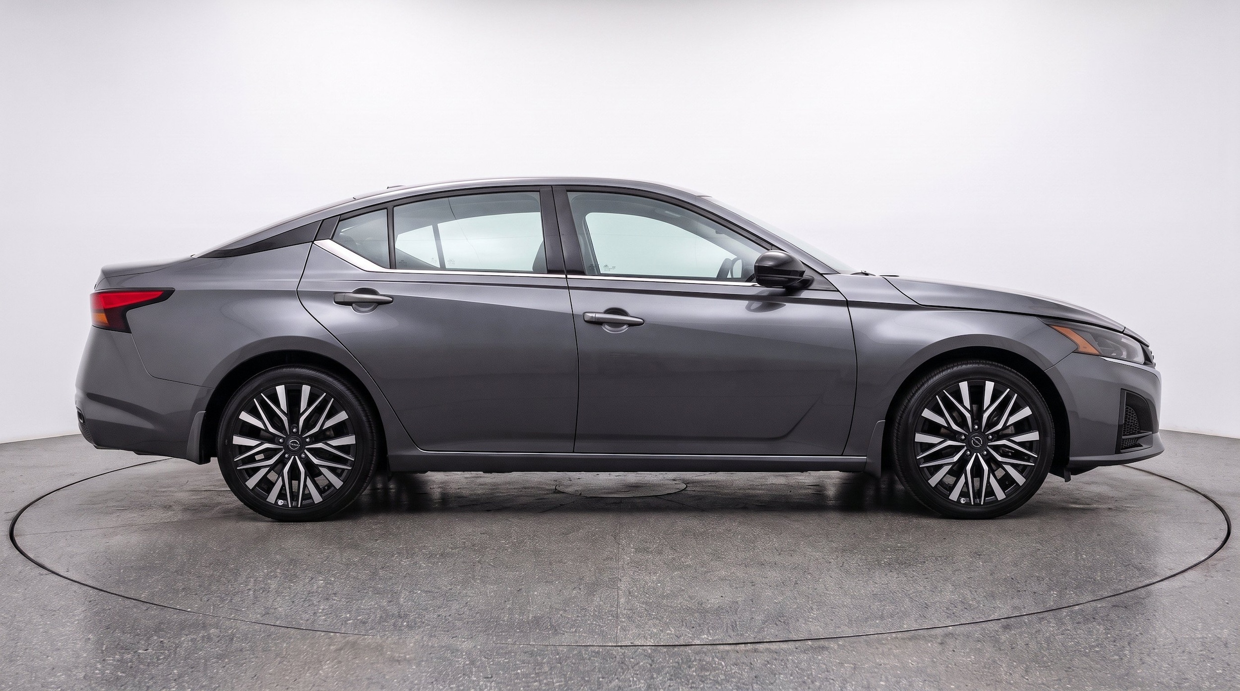 Thumbnail: 2025 Nissan Altima - 10