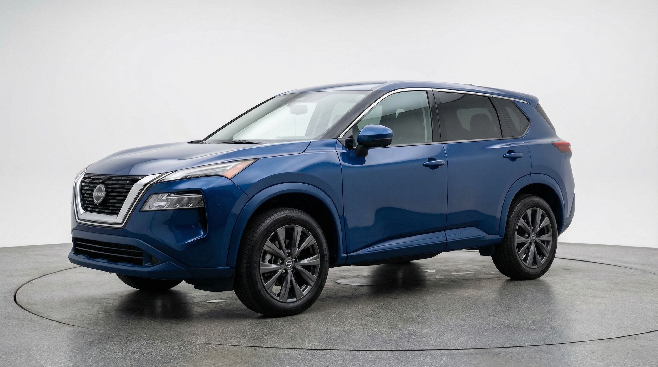 Thumbnail: 2025 Nissan Rogue - 3