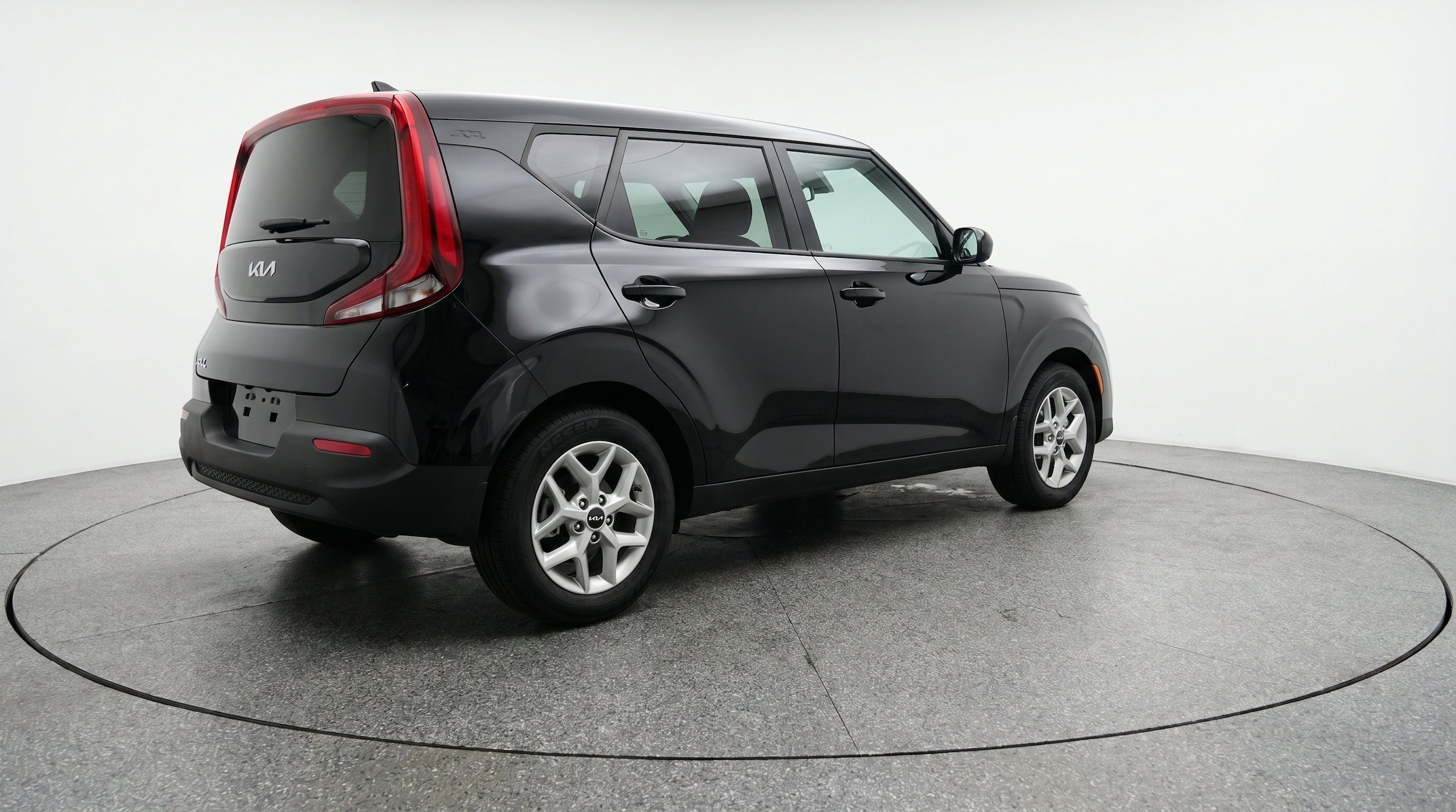 Thumbnail: 2025 Kia Soul - 9