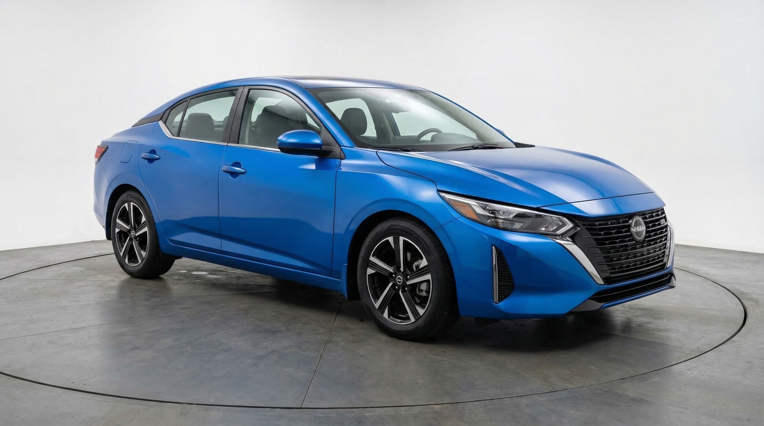 Thumbnail: 2025 Nissan Sentra - 1