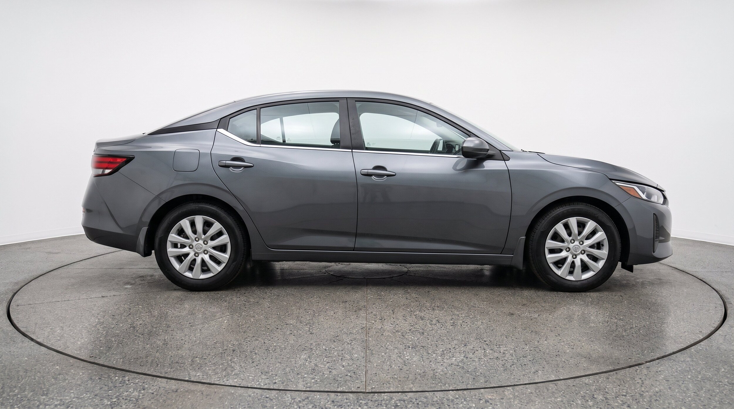 Thumbnail: 2025 Nissan Sentra - 11