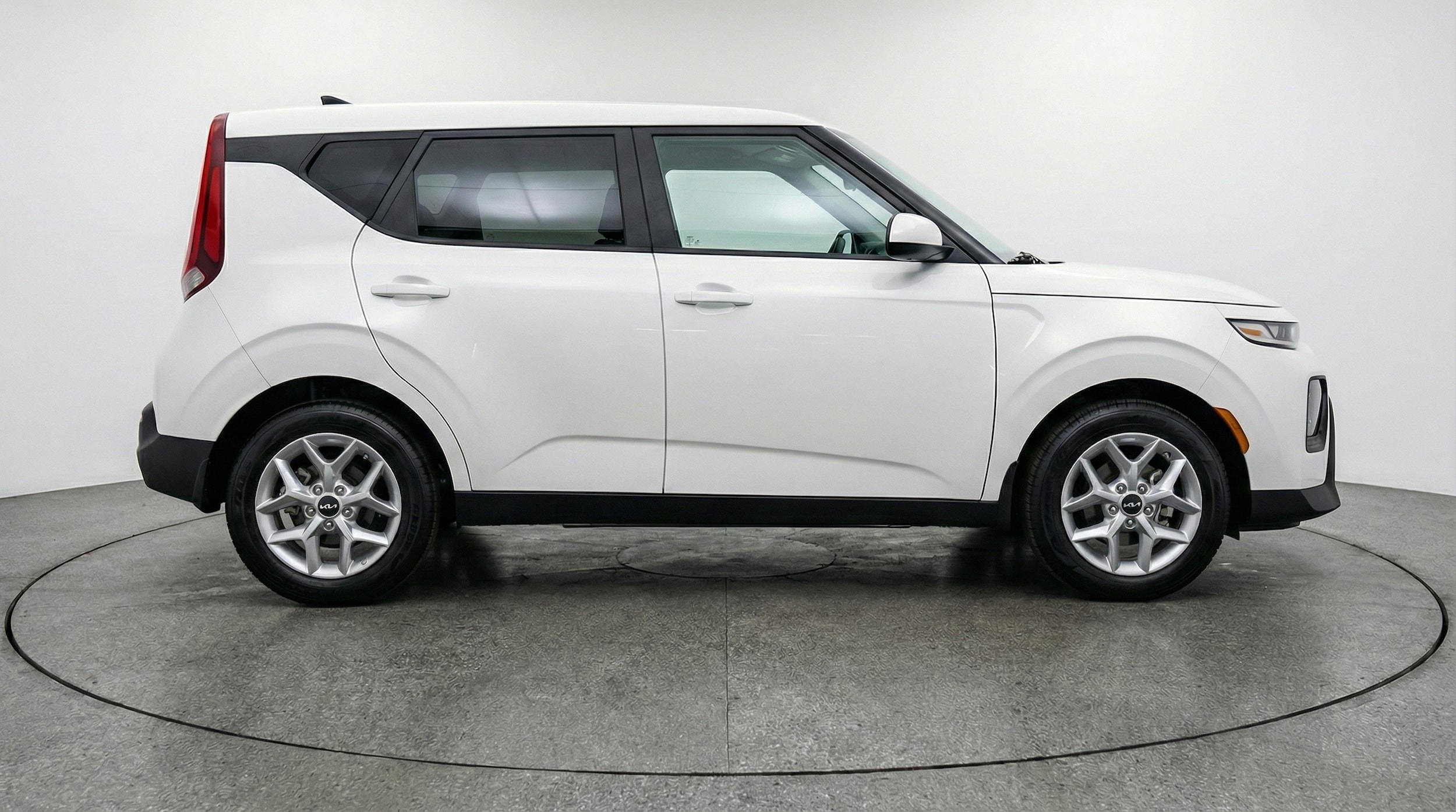 Thumbnail: 2025 Kia Soul - 8