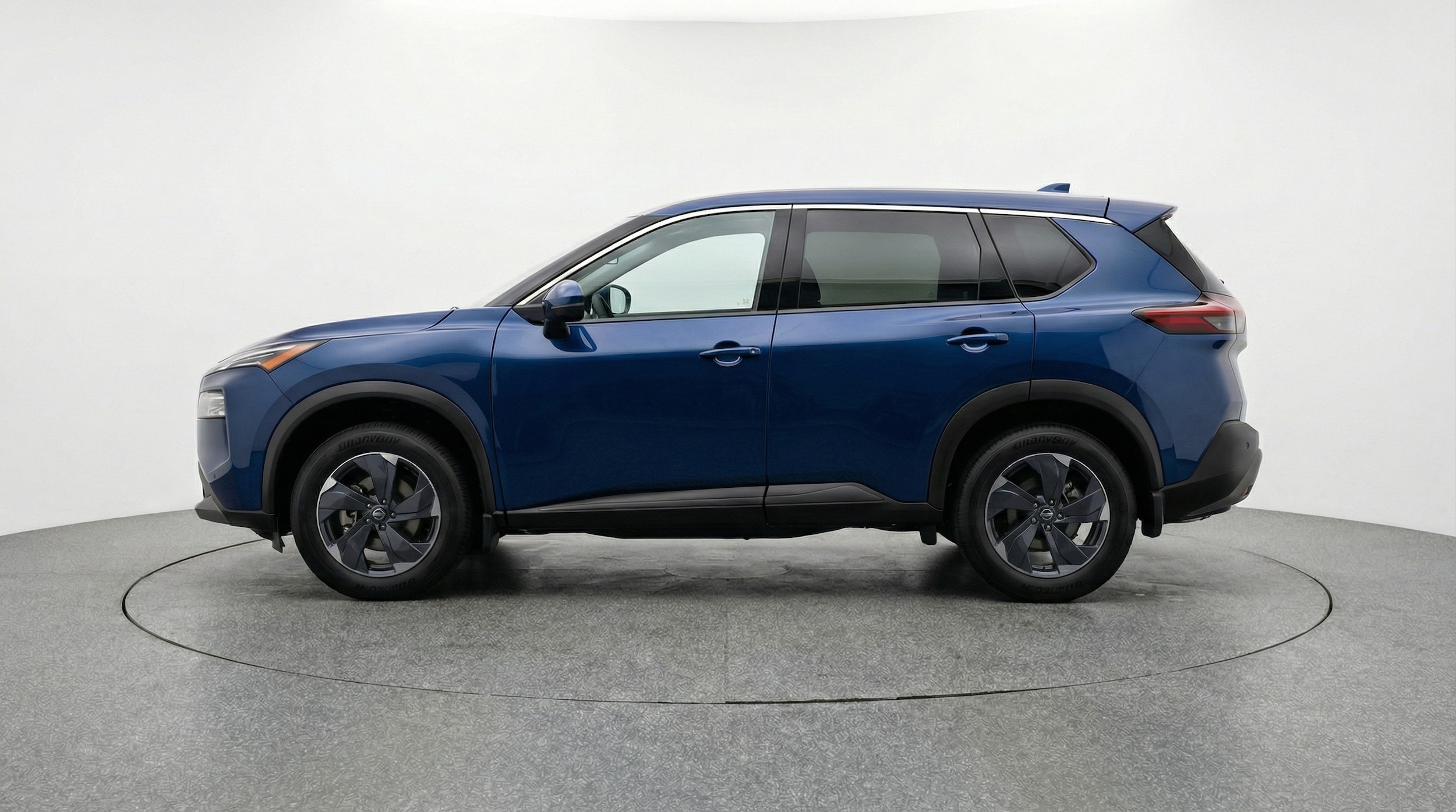 Thumbnail: 2025 Nissan Rogue - 4