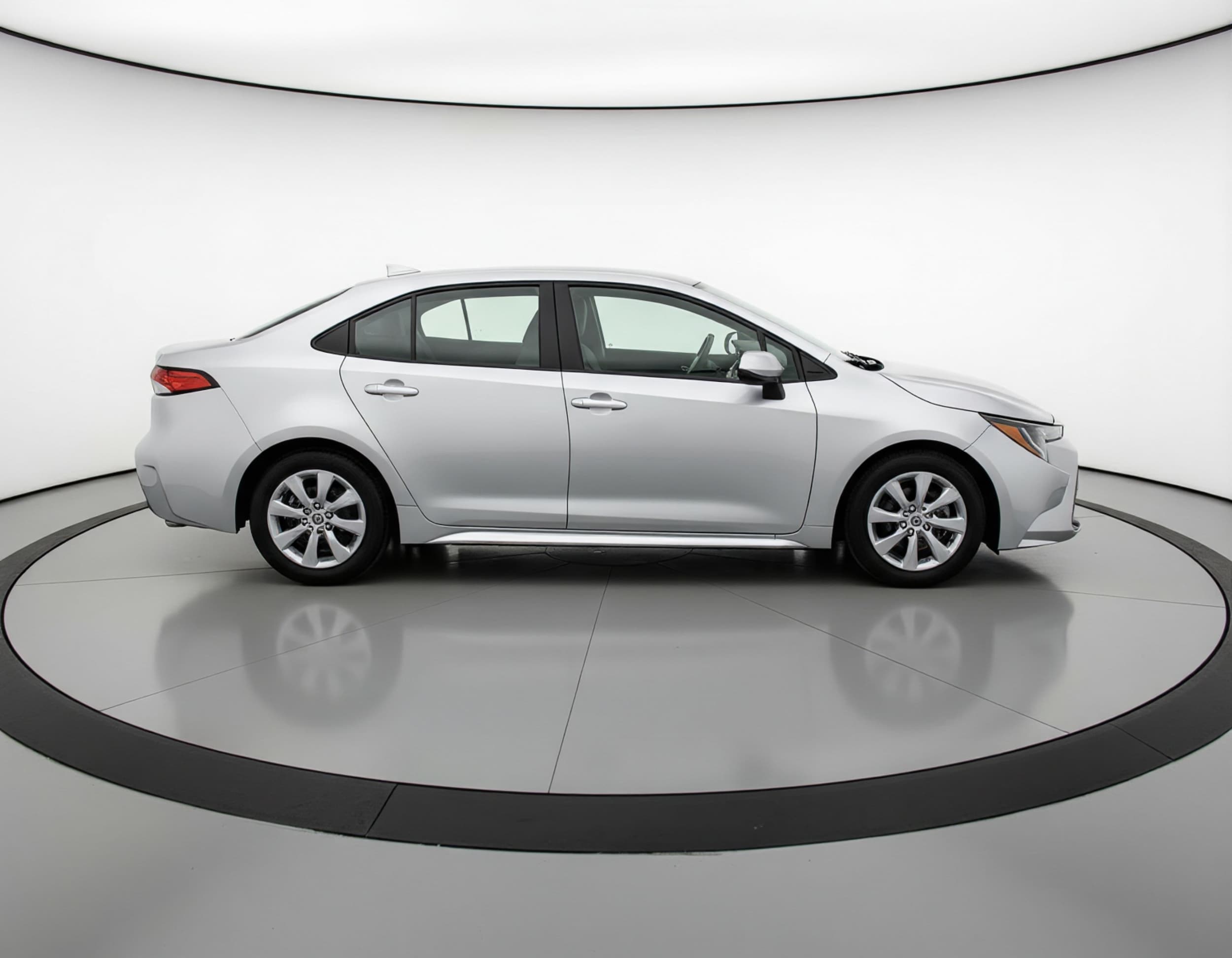 Thumbnail: 2025 Toyota Corolla - 8