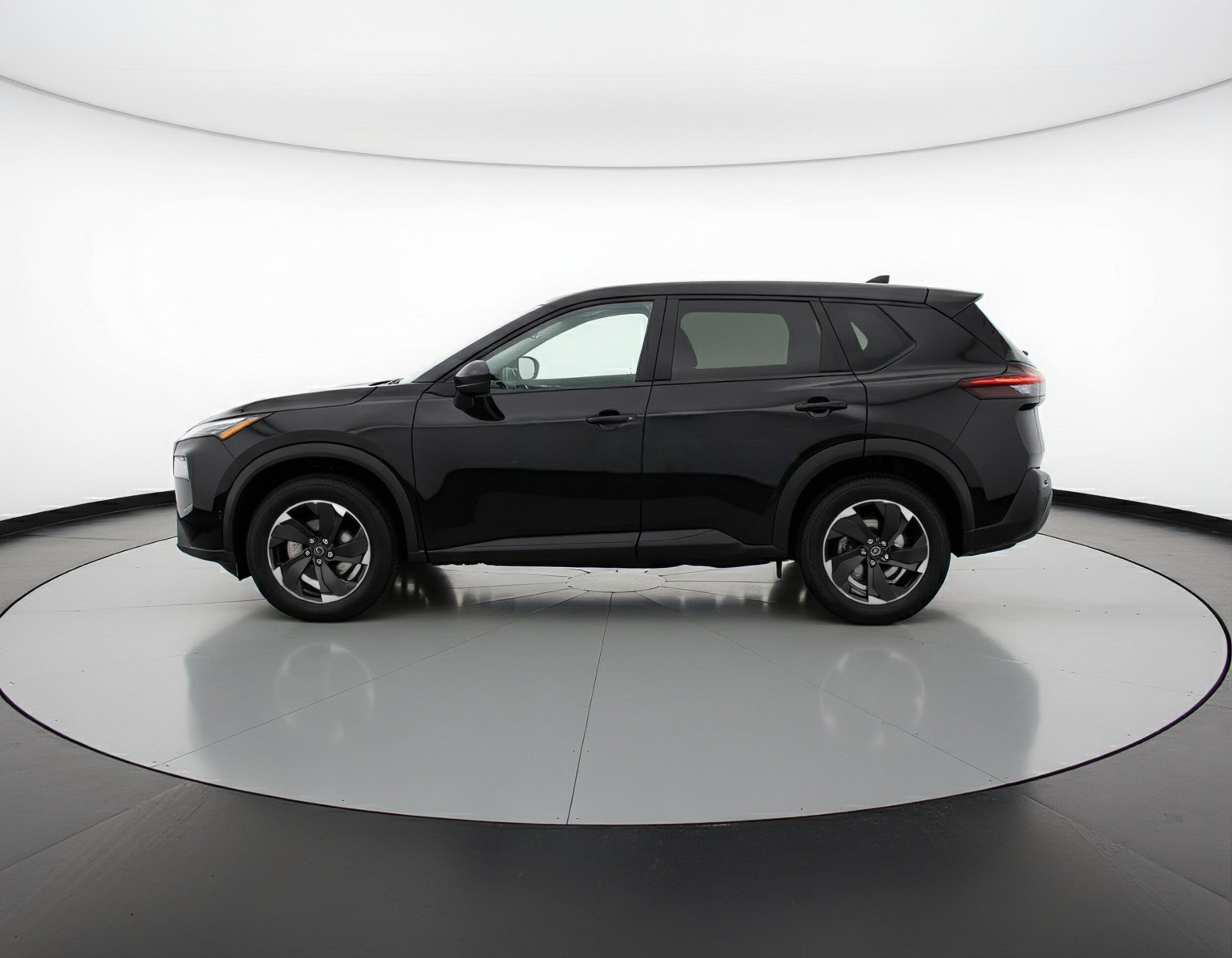 Thumbnail: 2025 Nissan Rogue - 4